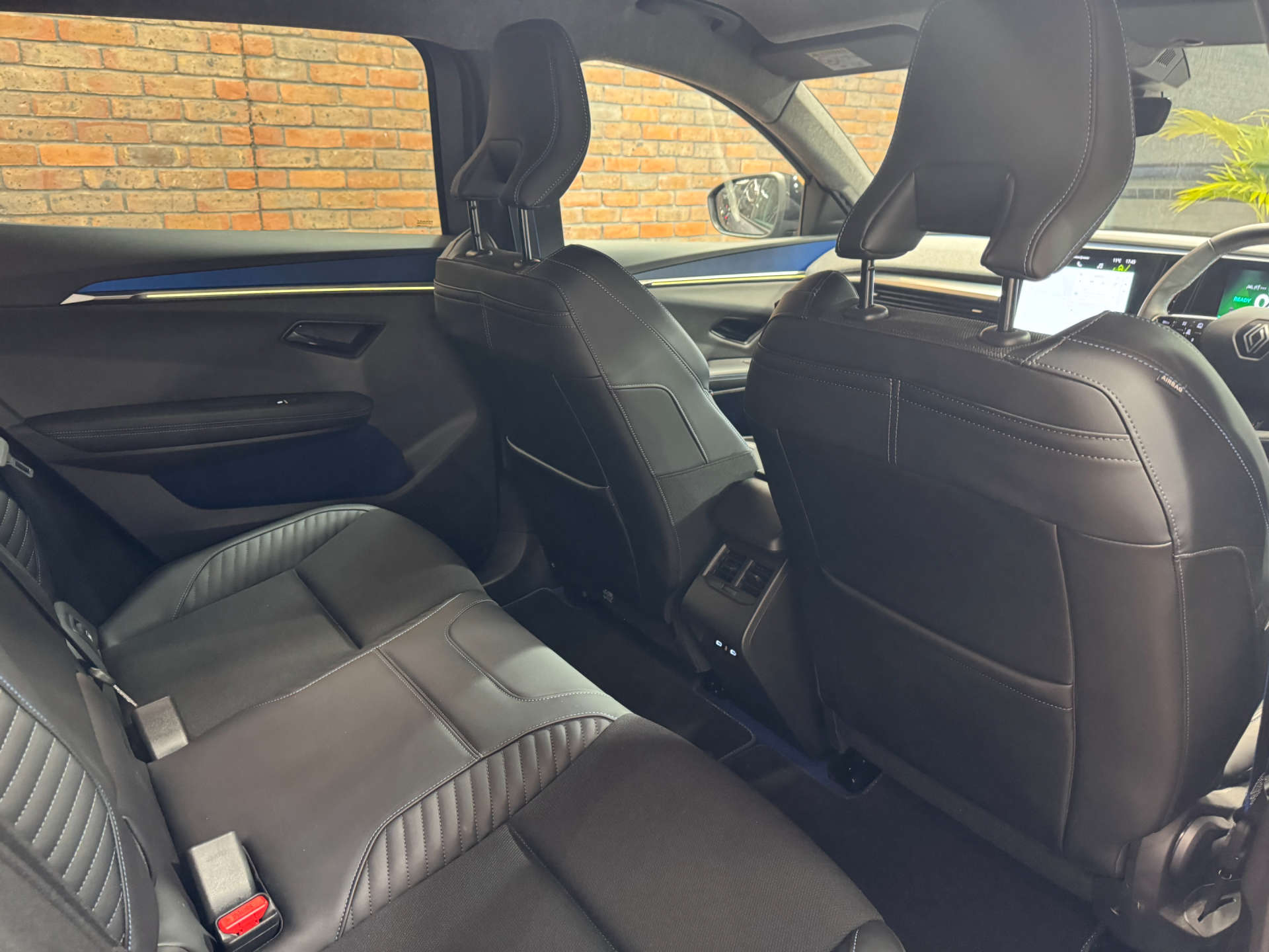 RENAULT SCENIC Scenic Espirit Alpine E-Tech EV 5dr #36