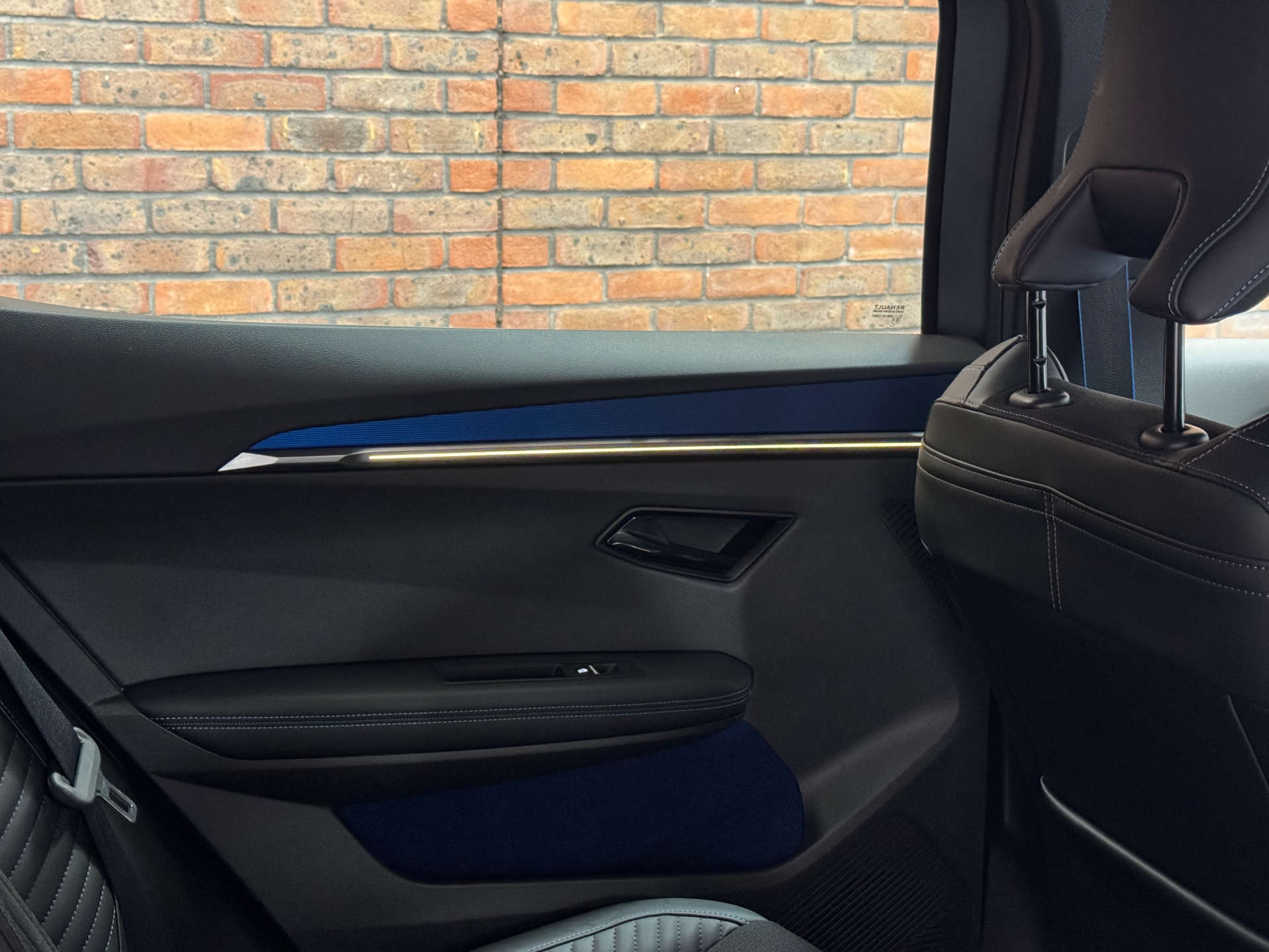 RENAULT SCENIC Scenic Espirit Alpine E-Tech EV 5dr #38