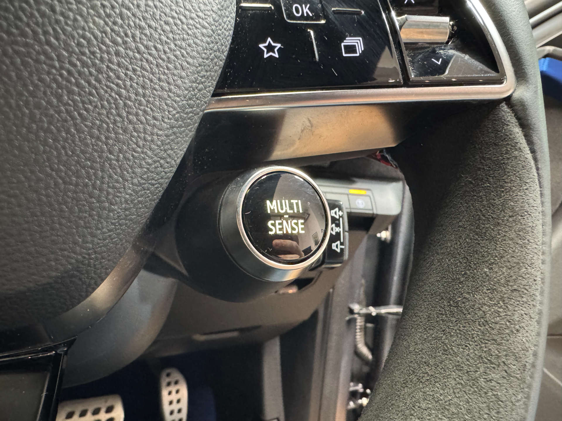 RENAULT SCENIC Scenic Espirit Alpine E-Tech EV 5dr #51