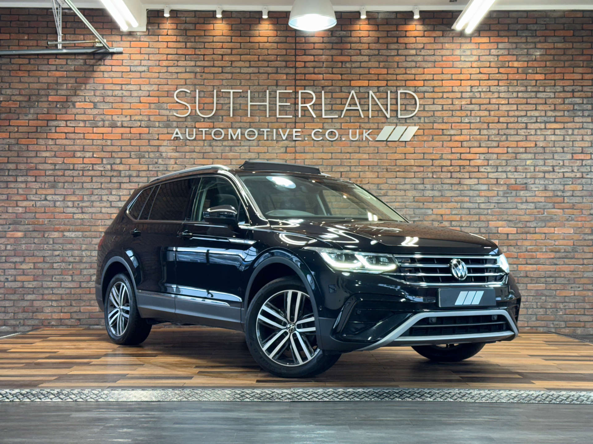 VOLKSWAGEN TIGUAN 2.0 Tiguan Allspace Elegance TDI Semi-Auto 5dr #0