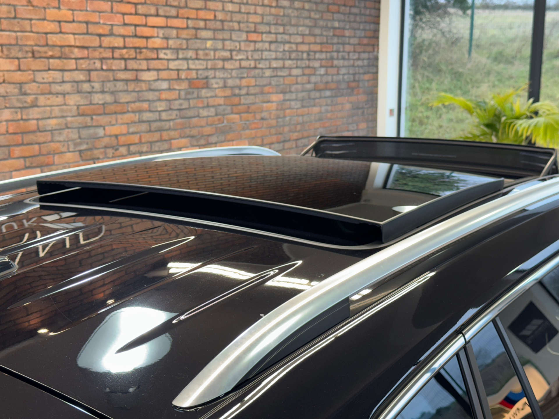 VOLKSWAGEN TIGUAN 2.0 Tiguan Allspace Elegance TDI Semi-Auto 5dr #10