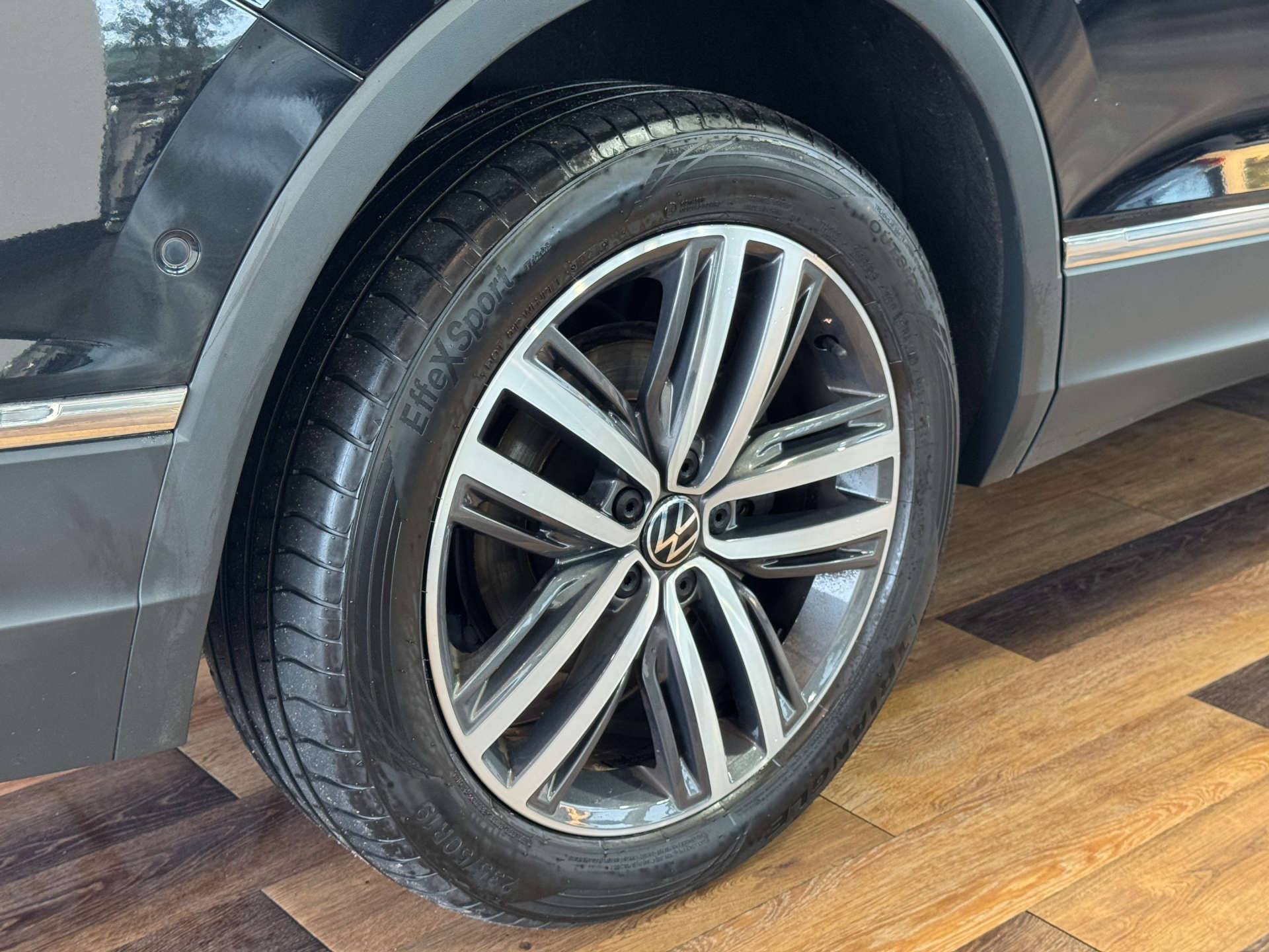 VOLKSWAGEN TIGUAN 2.0 Tiguan Allspace Elegance TDI Semi-Auto 5dr #12