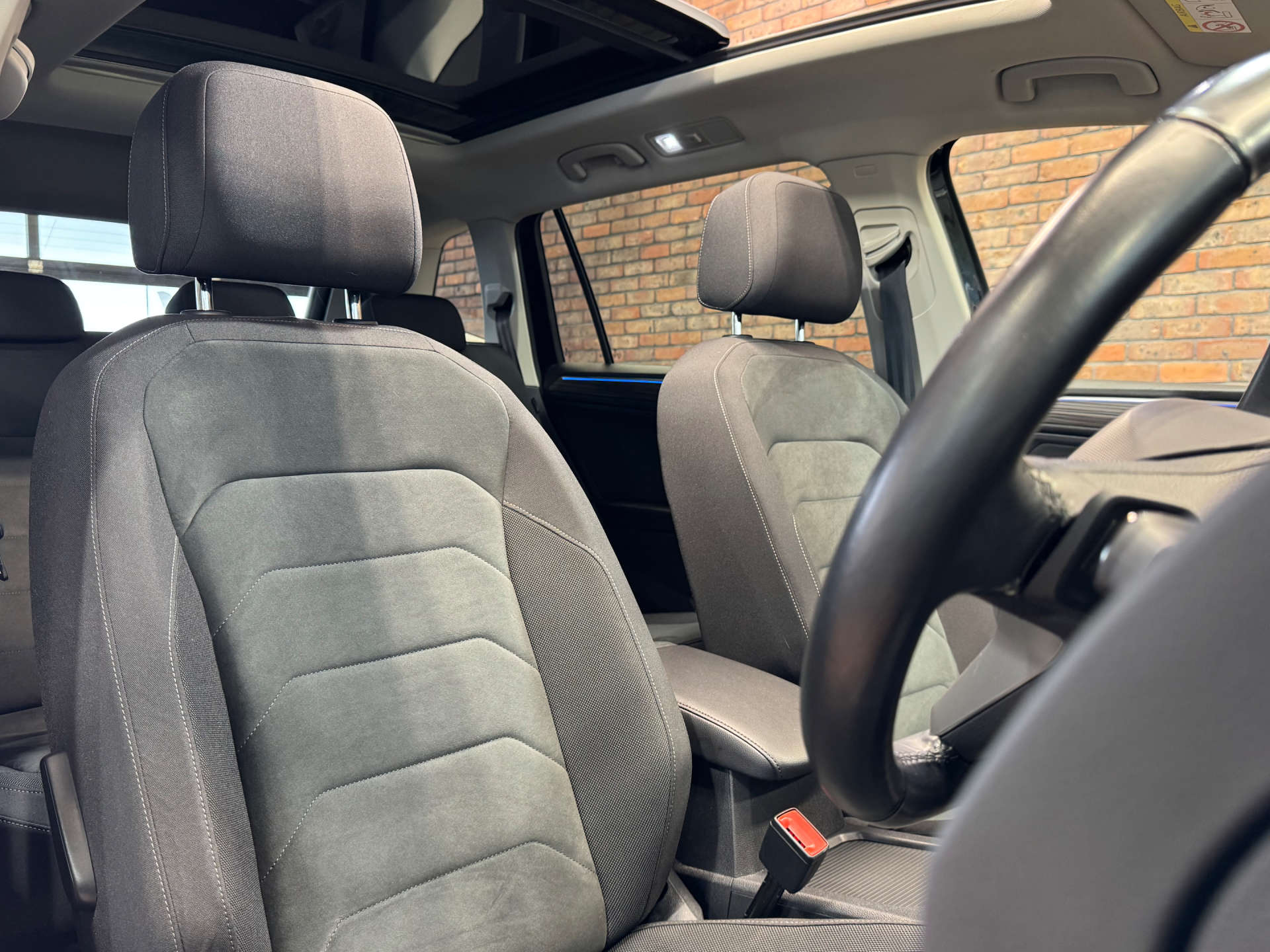 VOLKSWAGEN TIGUAN 2.0 Tiguan Allspace Elegance TDI Semi-Auto 5dr #27