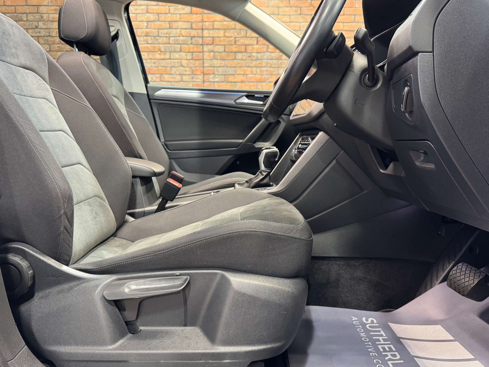 VOLKSWAGEN TIGUAN 2.0 Tiguan Allspace Elegance TDI Semi-Auto 5dr #28