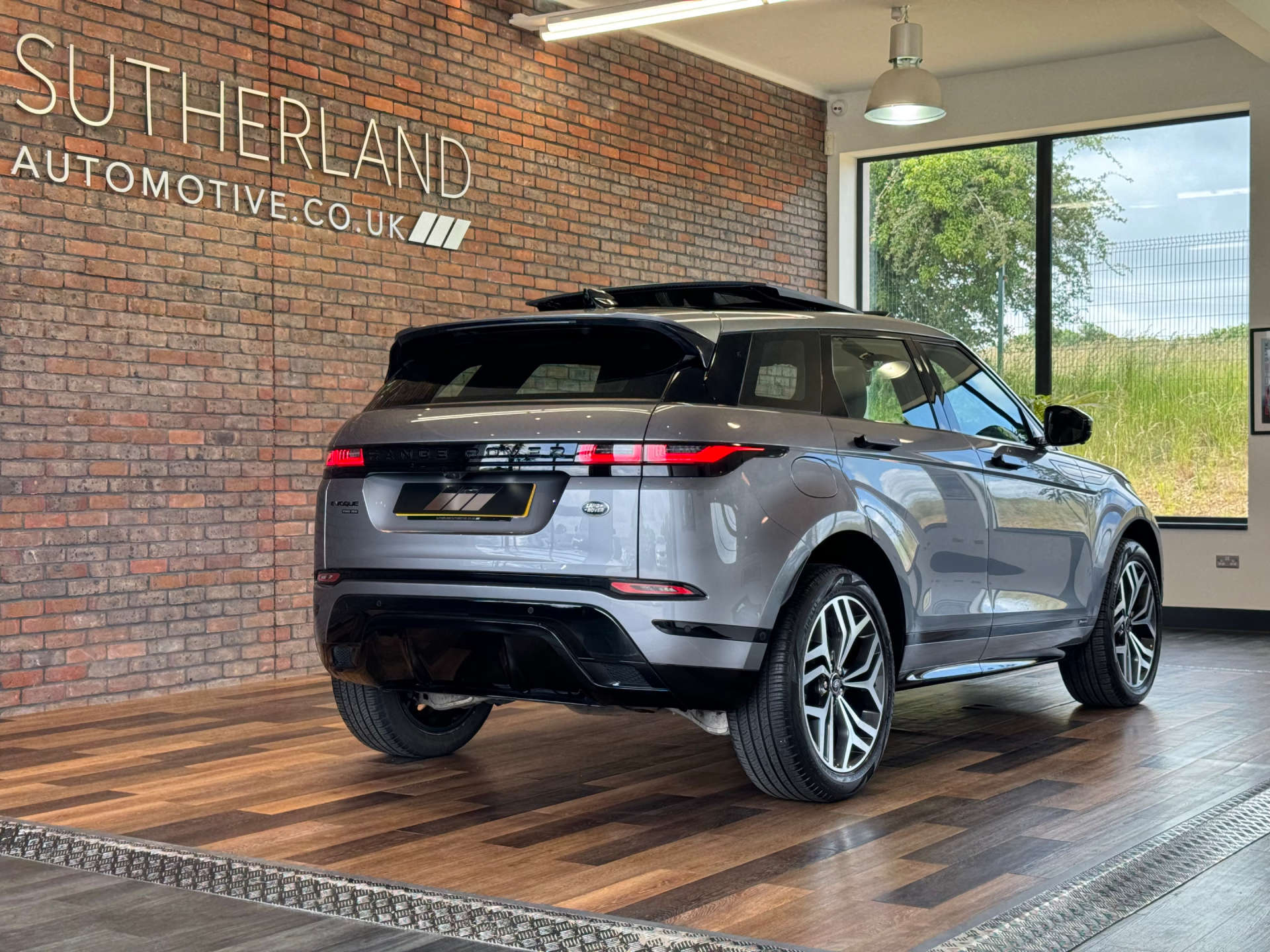 LAND ROVER RANGE ROVER EVOQUE 2.0 Range Rover Evoque R-Dynamic HSE Auto 4WD 5dr #6