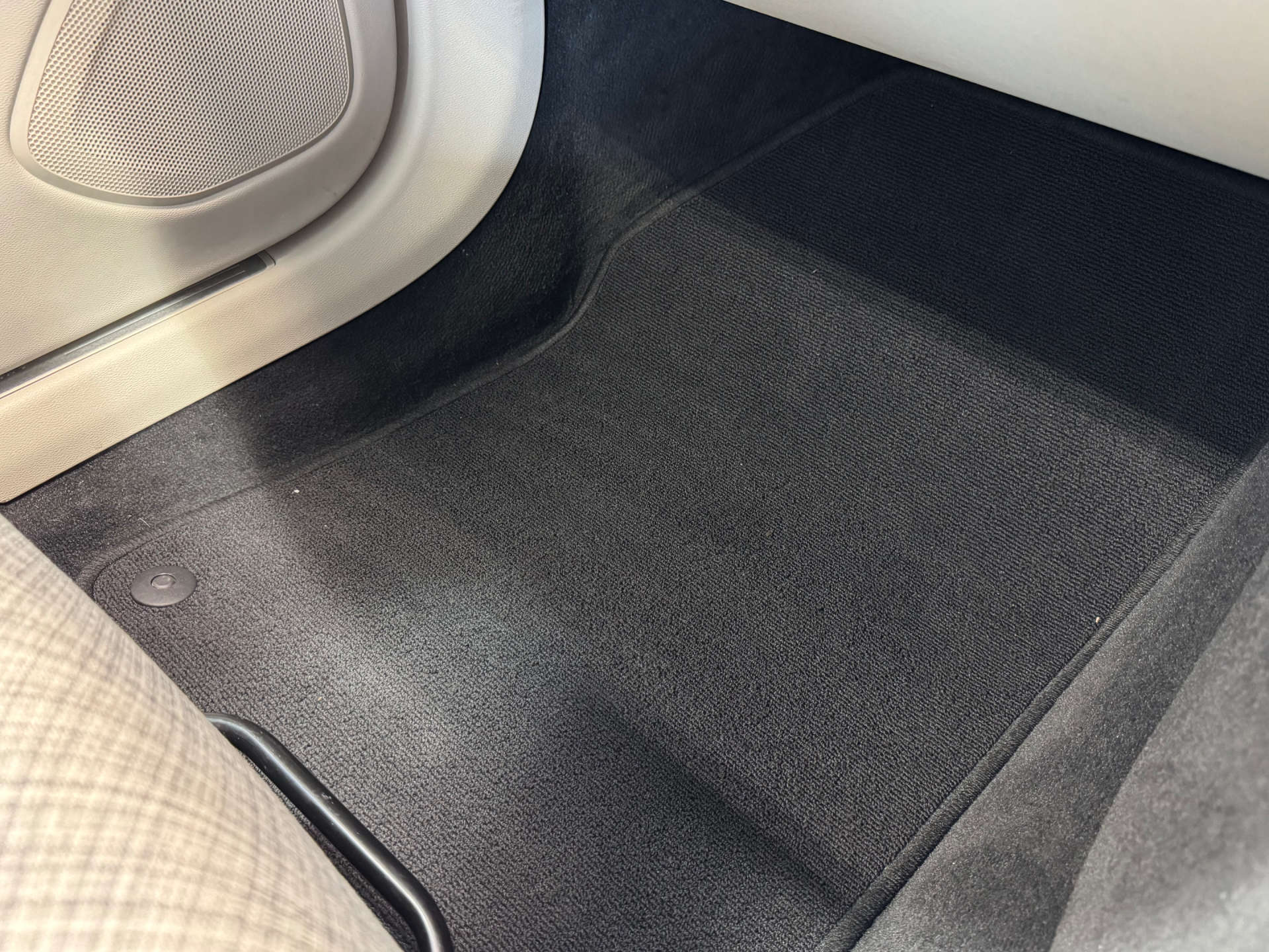 VOLVO V60 2.0 V60 Core B3 MHEV Auto 5dr #44