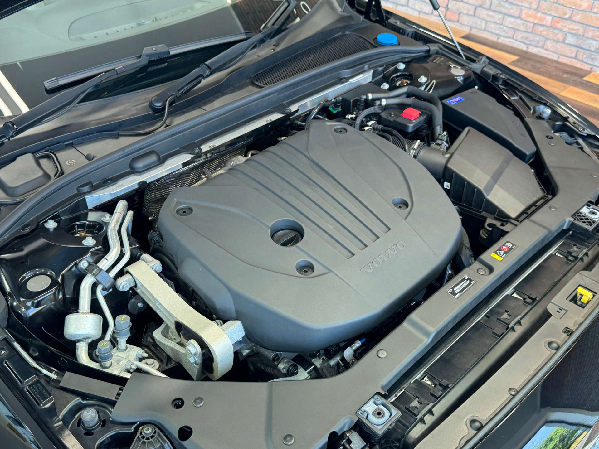 VOLVO V60 2.0 V60 Core B3 MHEV Auto 5dr #52