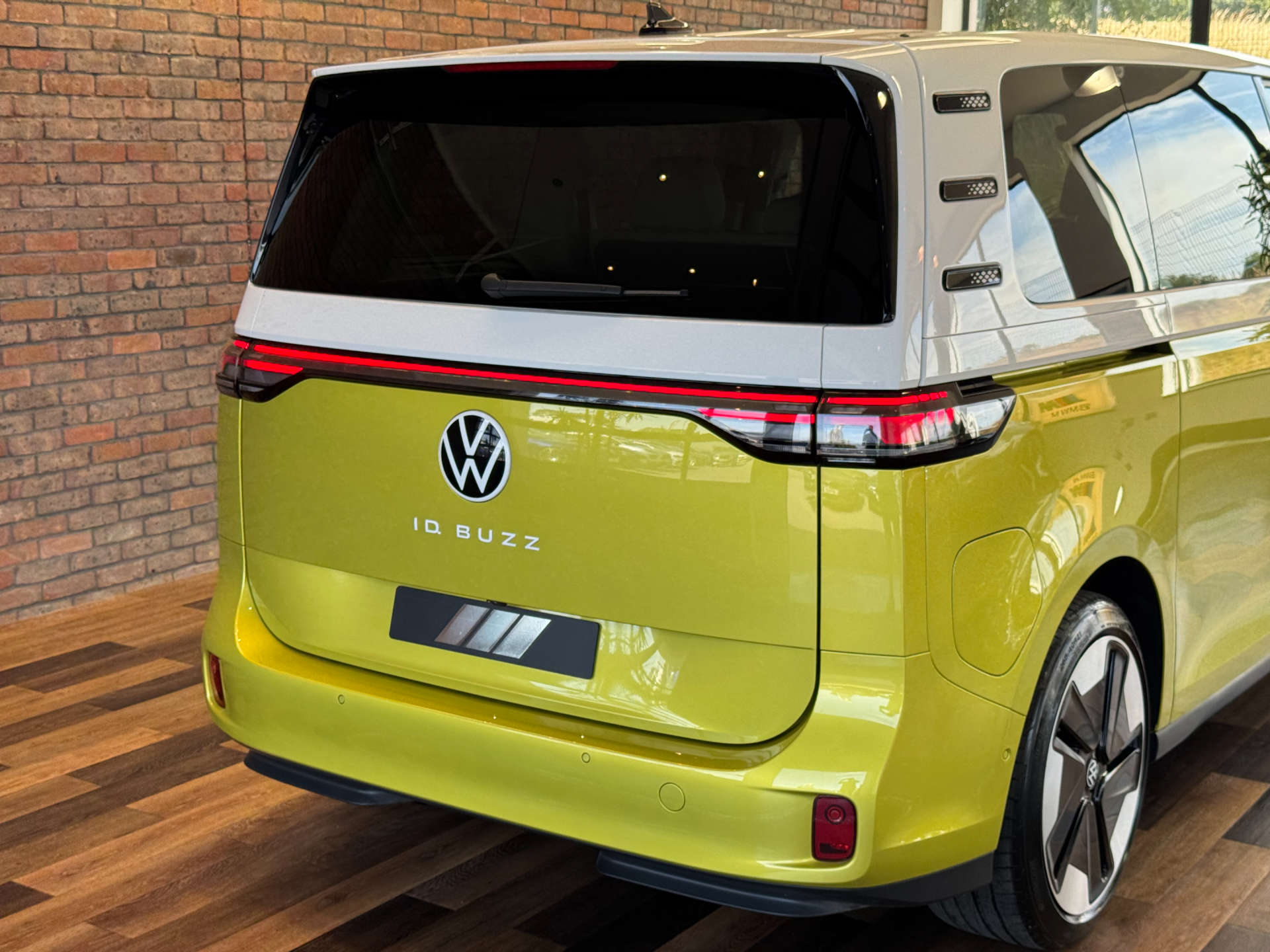 VOLKSWAGEN ID.BUZZ ID Buzz 1st Edition 5dr #25