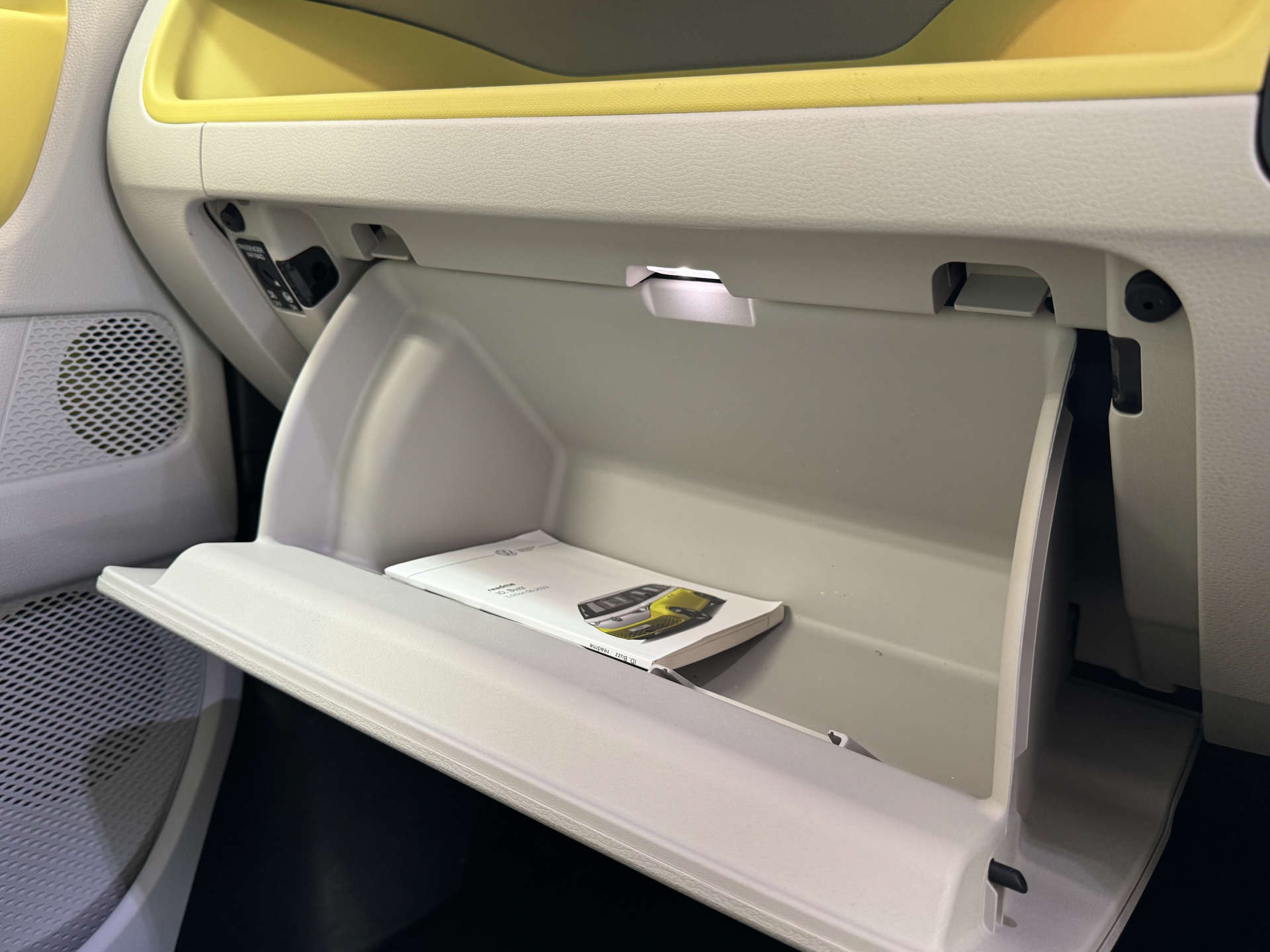 VOLKSWAGEN ID.BUZZ ID Buzz 1st Edition 5dr #61