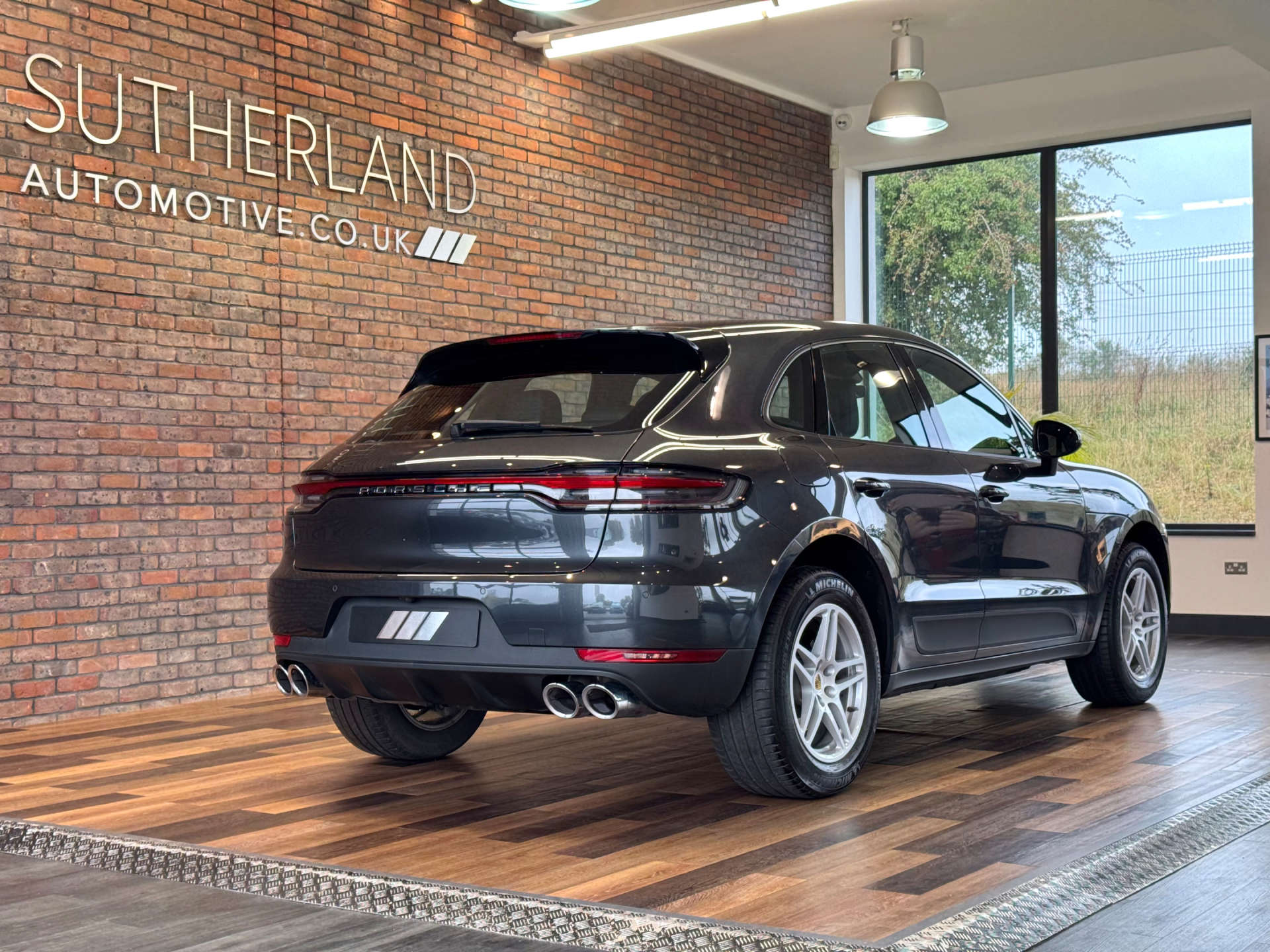 PORSCHE MACAN 2.0 Macan Semi-Auto 4WD 5dr #5