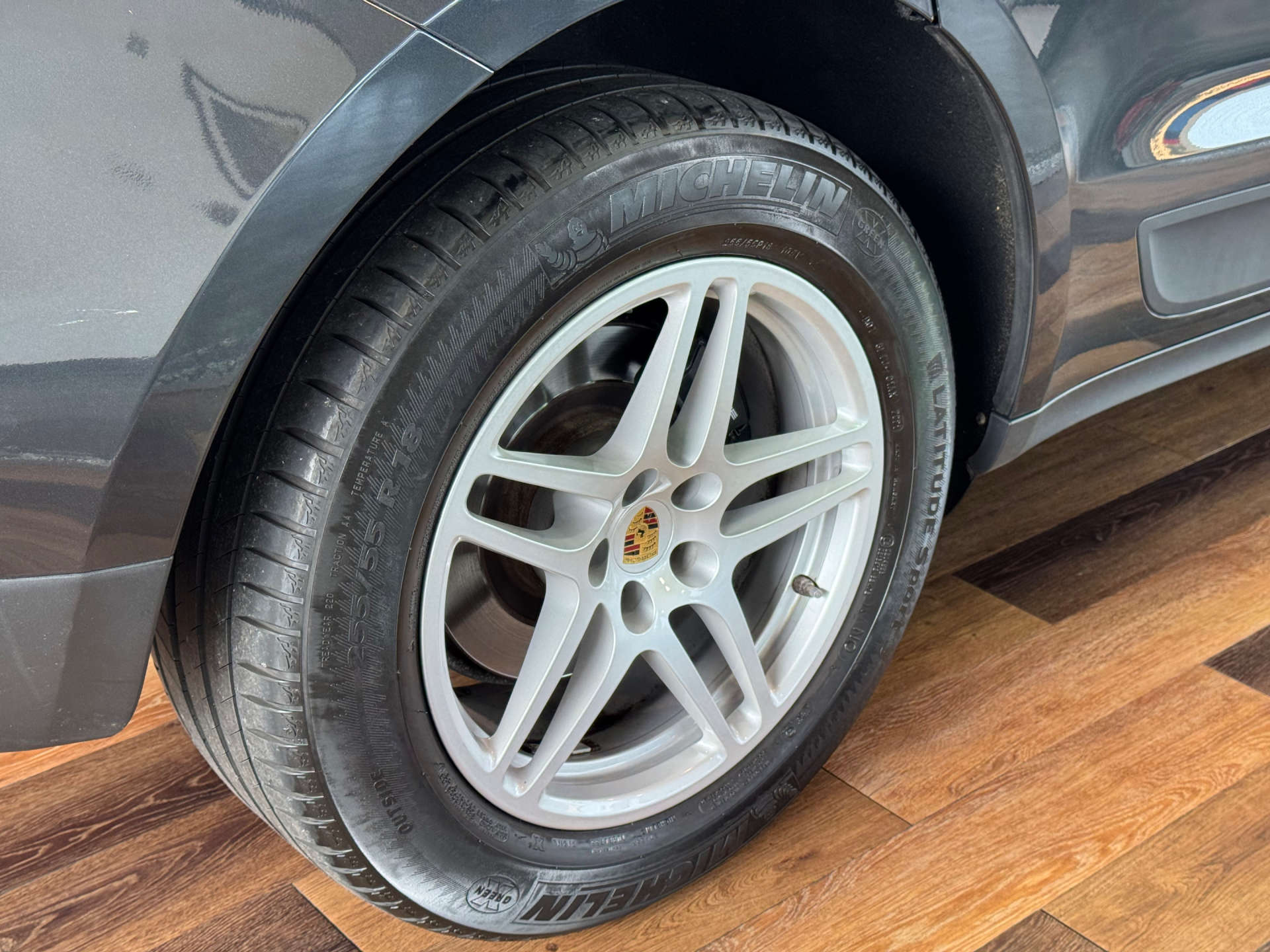 PORSCHE MACAN 2.0 Macan Semi-Auto 4WD 5dr #11