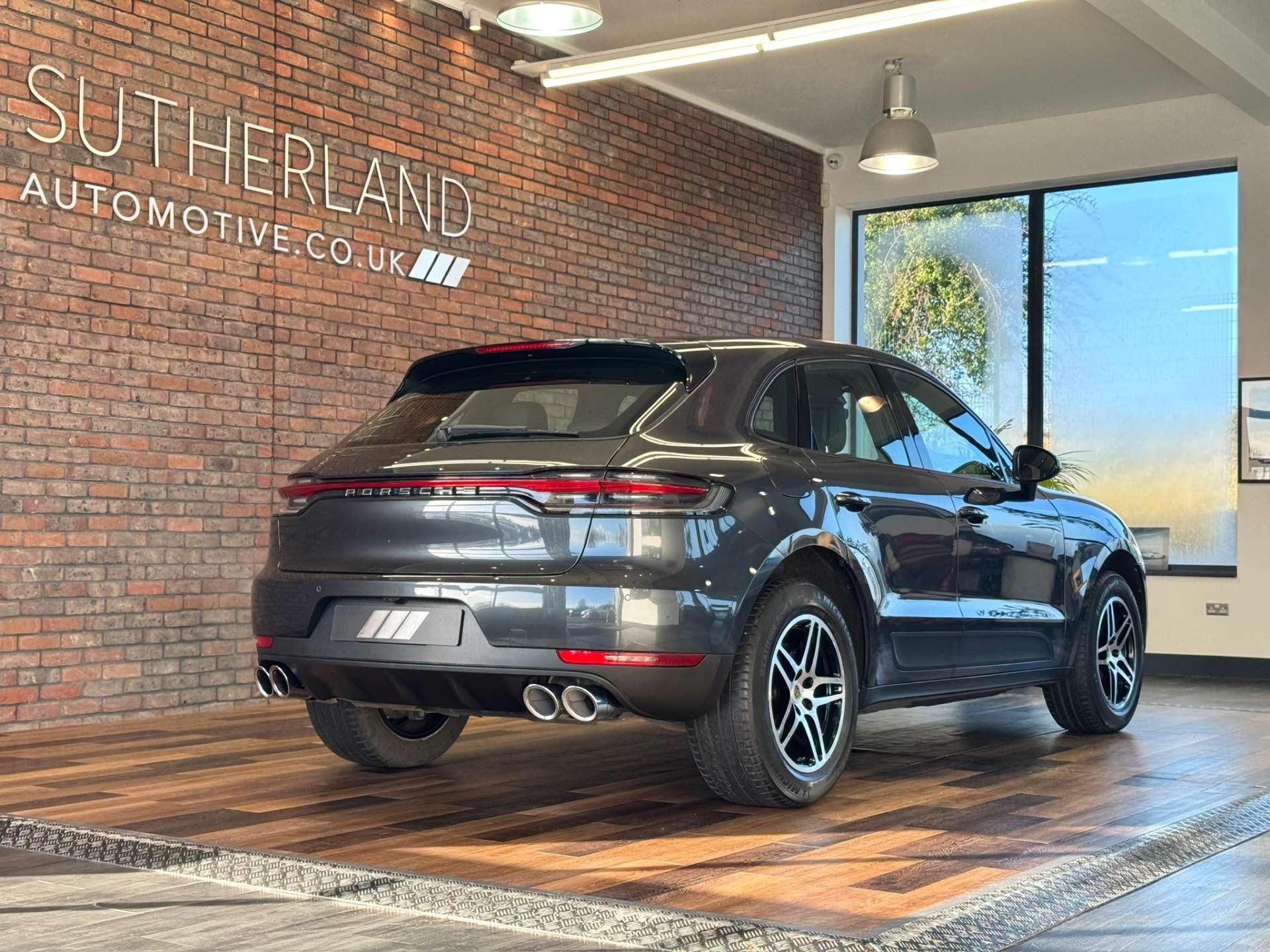 PORSCHE MACAN 2.0 Macan Semi-Auto 4WD 5dr #5