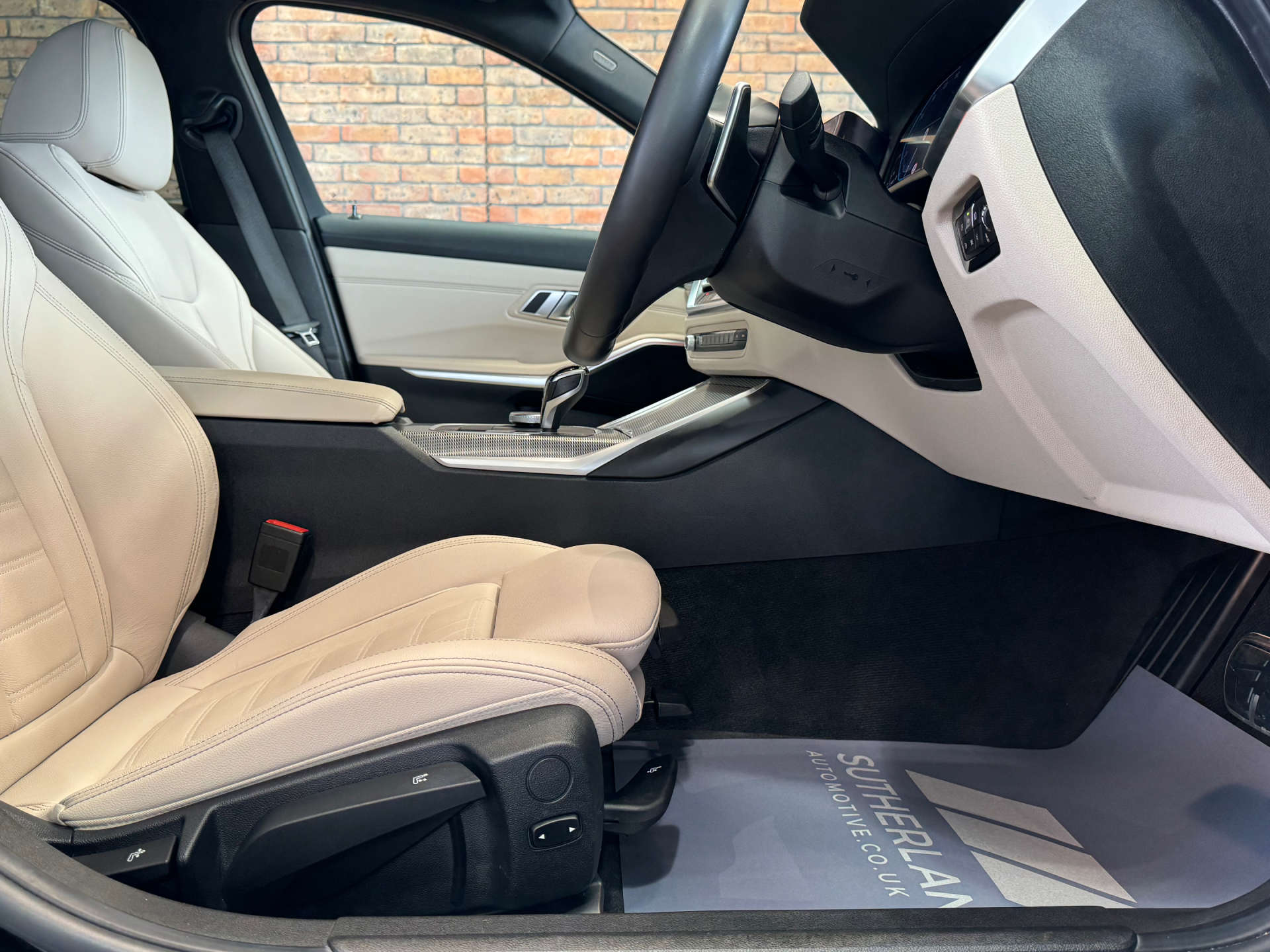 BMW 3 SERIES 2.0 320d M Sport Auto 5dr #50
