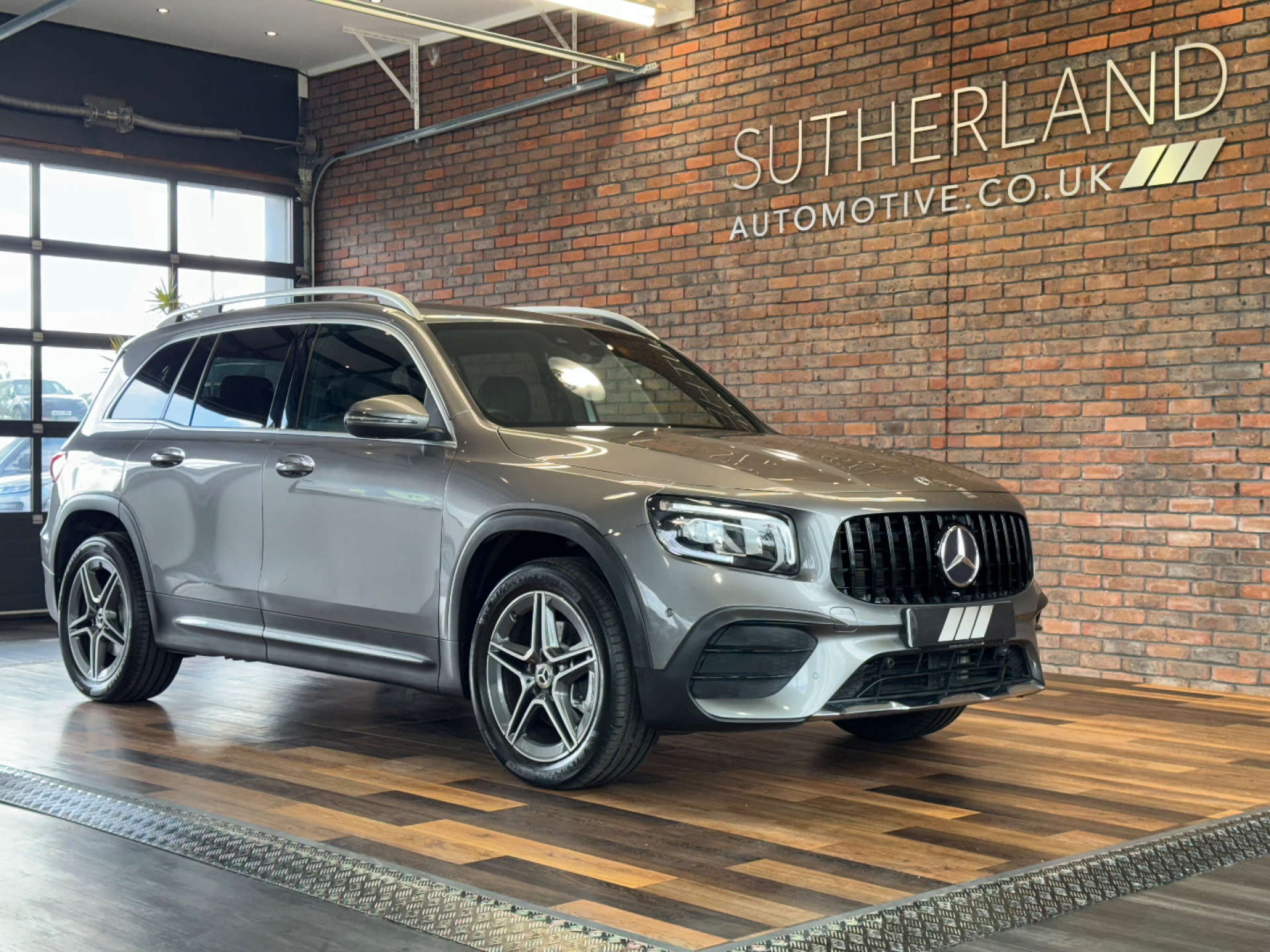 MERCEDES-BENZ GLB 2.0 GLB 200 AMG Line Premium D Auto 5dr #4