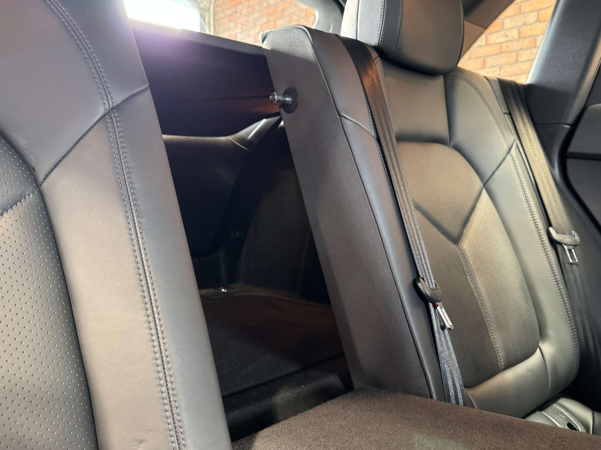 PORSCHE MACAN 2.0 Macan Semi-Auto 4WD 5dr #19