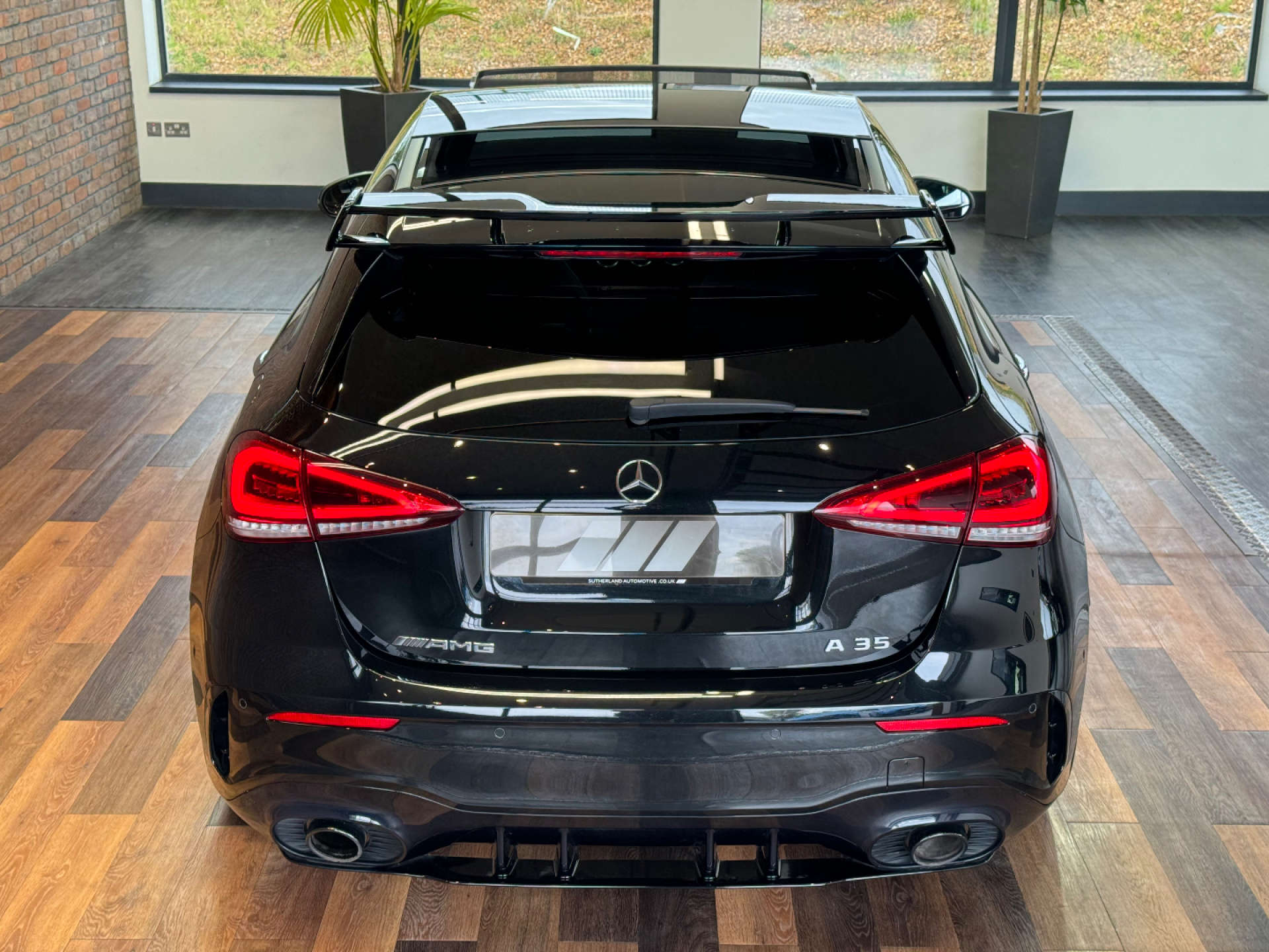 MERCEDES-BENZ A-CLASS 2.0 AMG A 35 4Matic Premium+ Auto 4WD 5dr #7