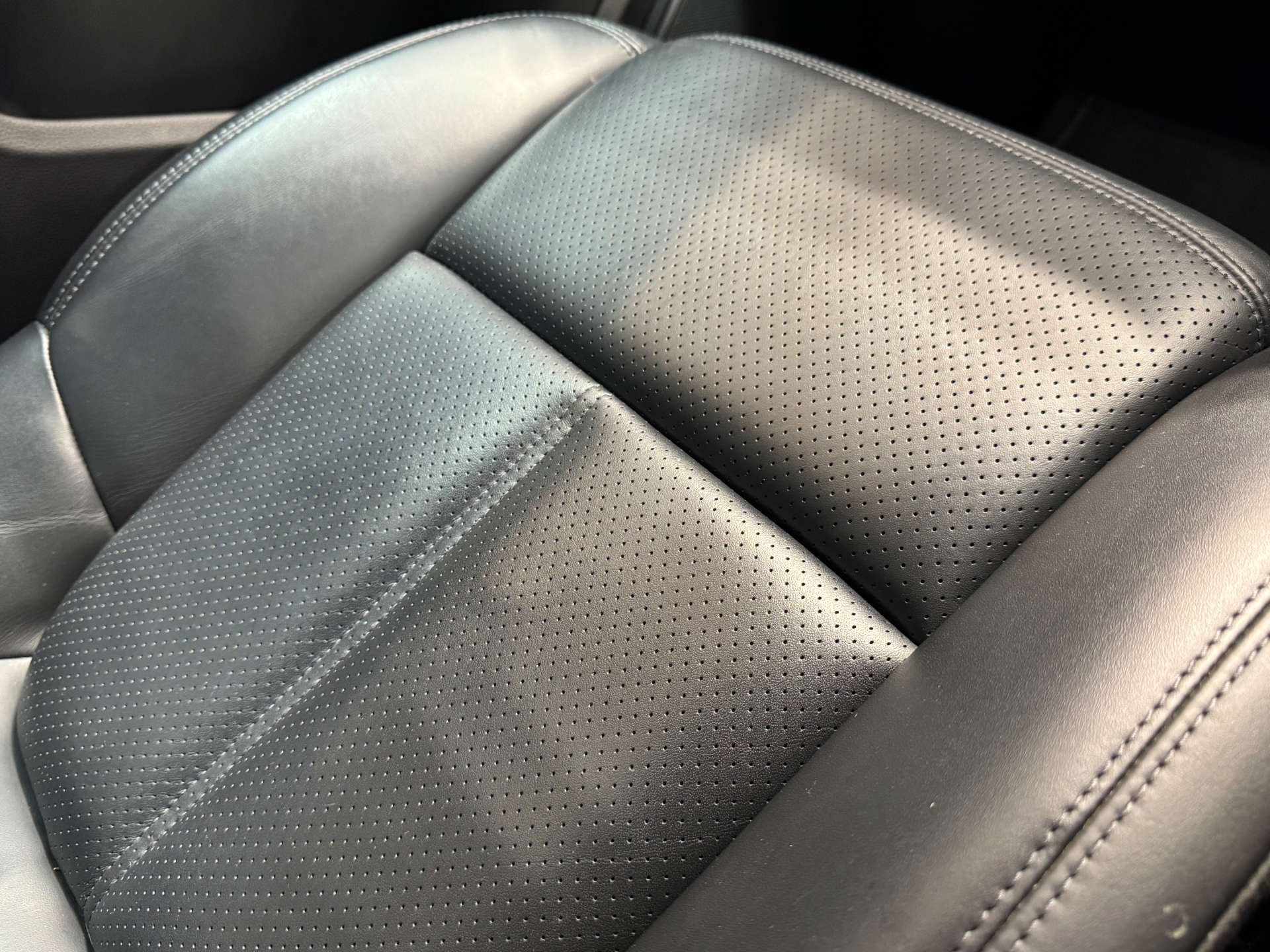 PORSCHE MACAN 2.0 Macan Semi-Auto 4WD 5dr #34