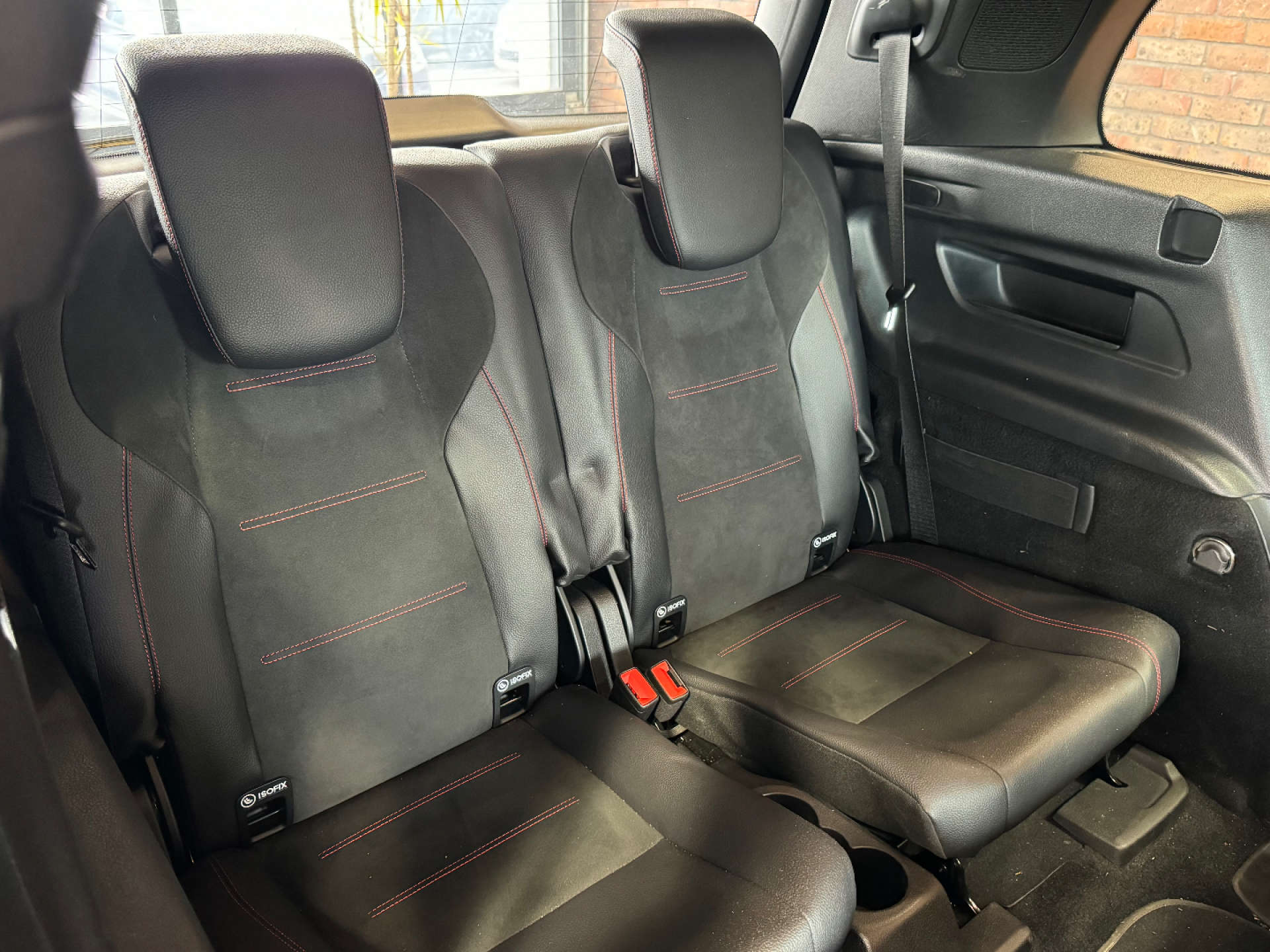 MERCEDES-BENZ GLB 2.0 GLB 200 AMG Line Premium D Auto 5dr #27