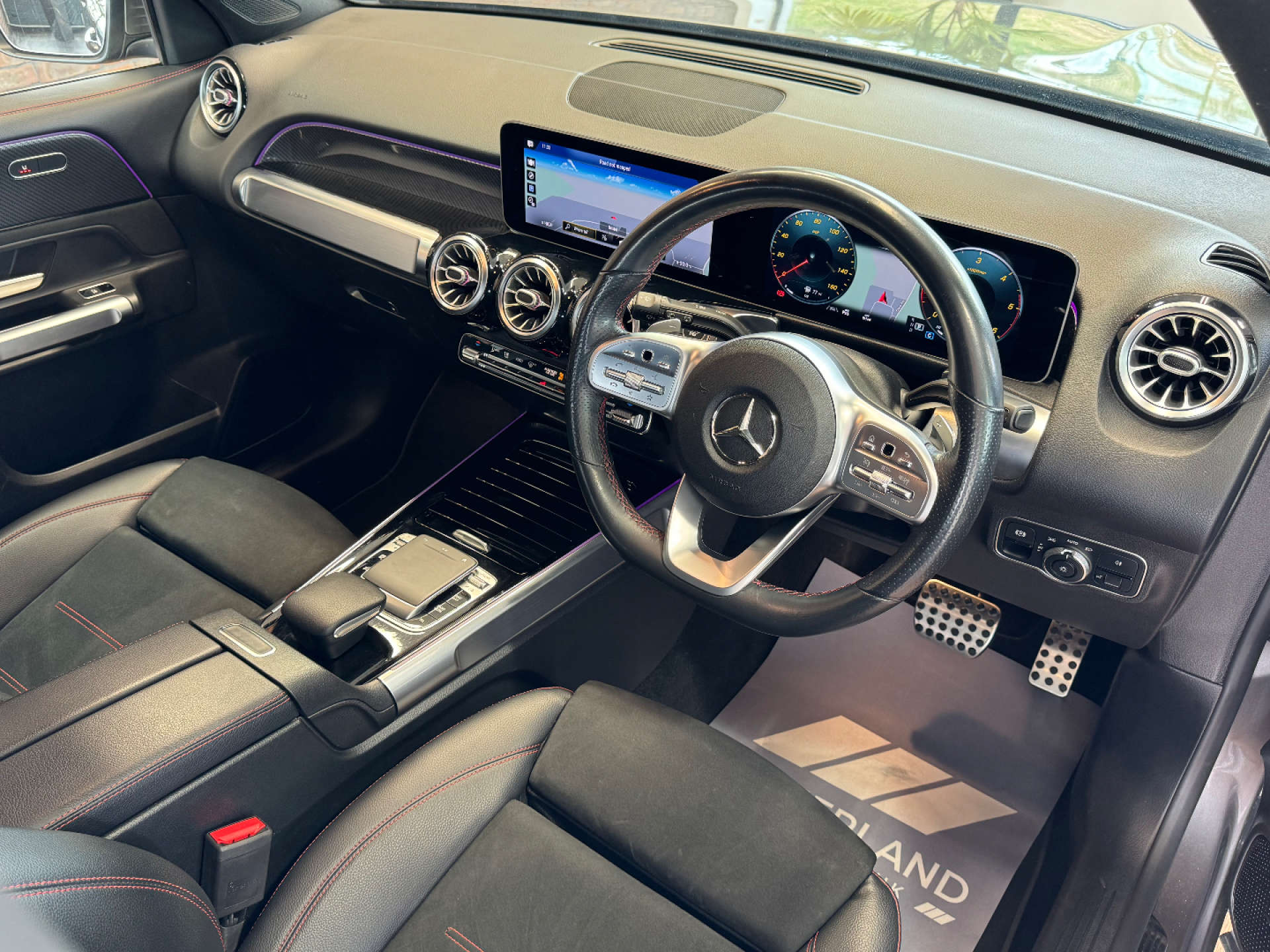 MERCEDES-BENZ GLB 2.0 GLB 200 AMG Line Premium D Auto 5dr #34