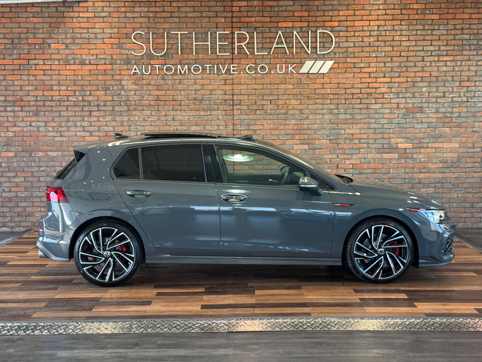VOLKSWAGEN GOLF 2.0 Golf GTi TSi 5dr #12