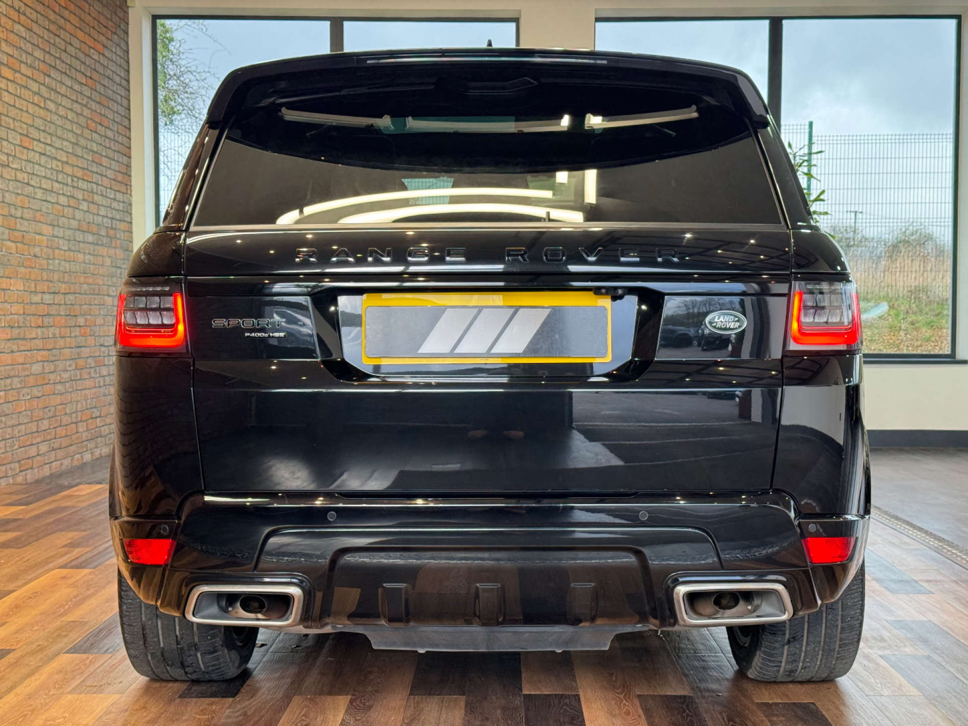 LAND ROVER RANGE ROVER SPORT 2.0 Range Rover Sport HSE Dynamic Black P400e Auto 4WD 5dr #8