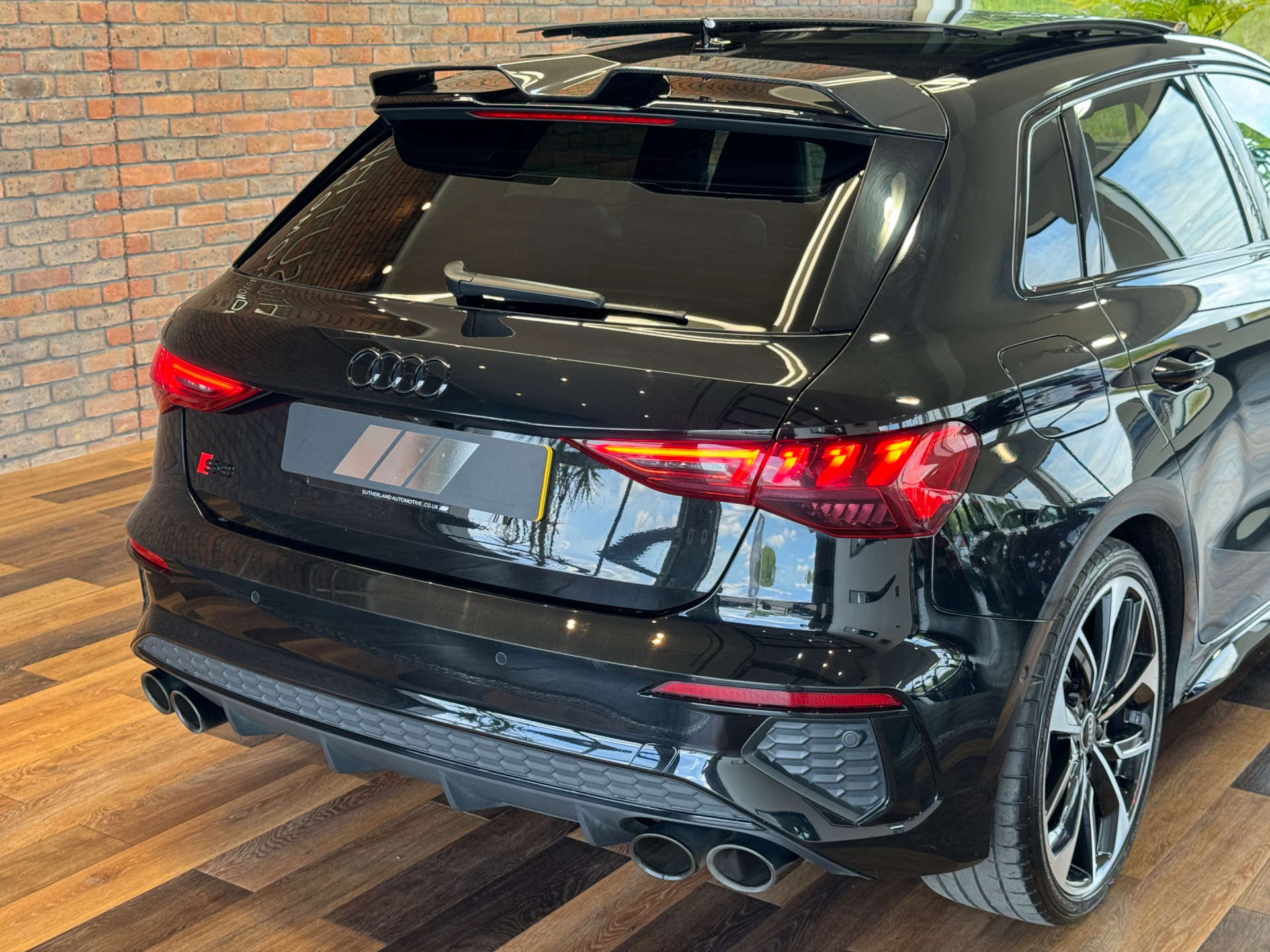AUDI A3 2.0 S3 Sportback Vorsprung TFSI Quattro Semi-Auto 4WD 5dr #18