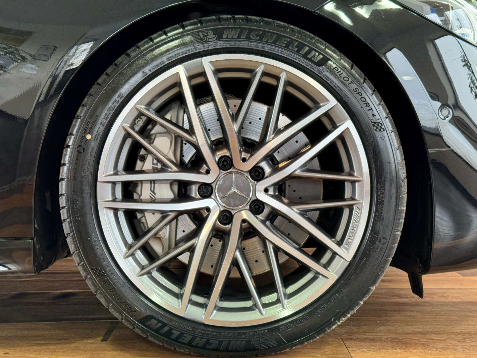 MERCEDES-BENZ C-CLASS 2.0 AMG C 43 Premium MHEV 4Matic A 4WD 4dr #22
