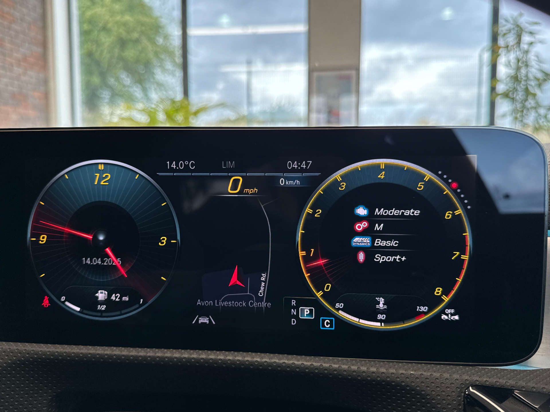 MERCEDES-BENZ A-CLASS 2.0 AMG A 35 4Matic Premium+ Auto 4WD 5dr #61