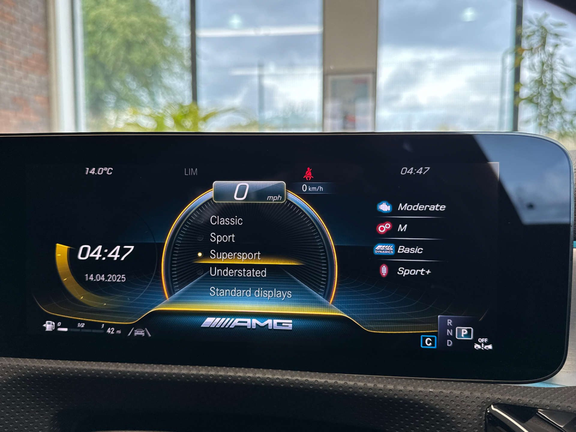 MERCEDES-BENZ A-CLASS 2.0 AMG A 35 4Matic Premium+ Auto 4WD 5dr #62