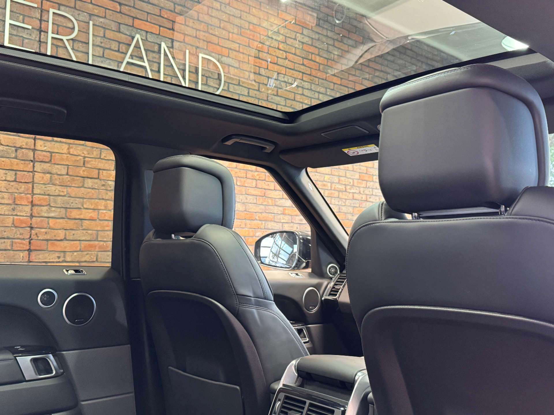 LAND ROVER RANGE ROVER SPORT 2.0 Range Rover Sport HSE Dynamic Black P400e Auto 4WD 5dr #44