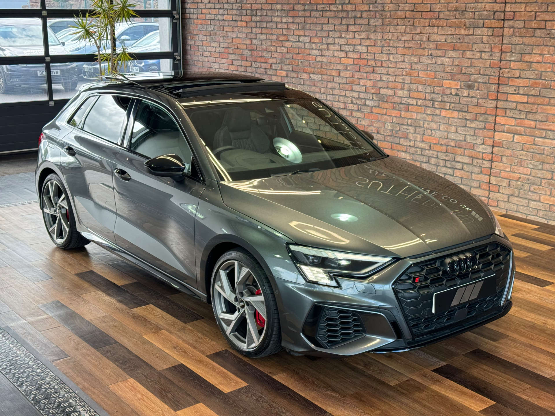AUDI A3 2.0 S3 Sportback Vorsprung TFSI Quattro Semi-Auto 4WD 5dr #5