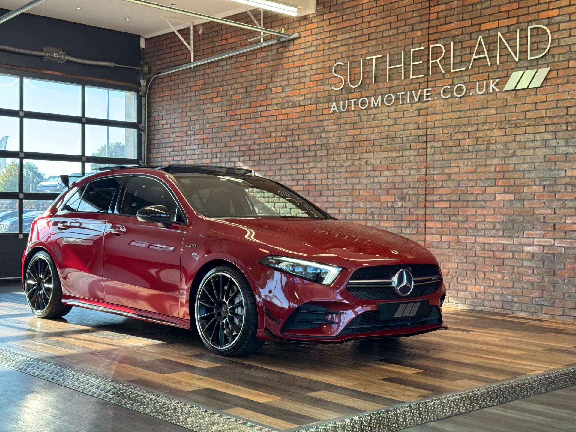 MERCEDES-BENZ A-CLASS 2.0 AMG A 35 Premium+ 4Matic Edition Auto 4WD 5dr #4