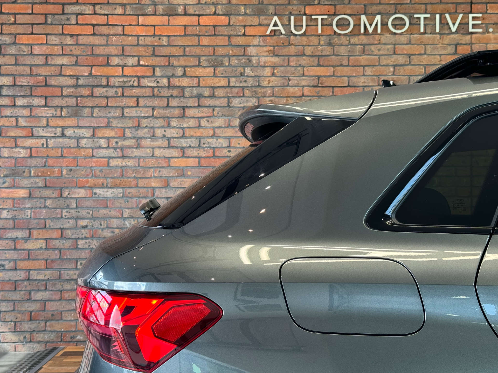 AUDI A3 2.0 S3 Sportback Vorsprung TFSI Quattro Semi-Auto 4WD 5dr #18