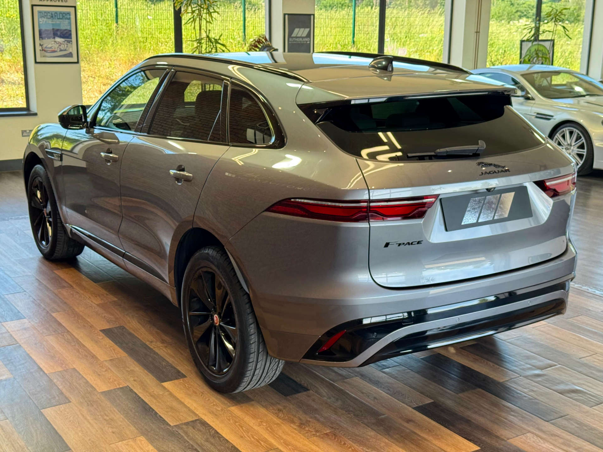 2022 Jaguar F-PACE thumbnail 7