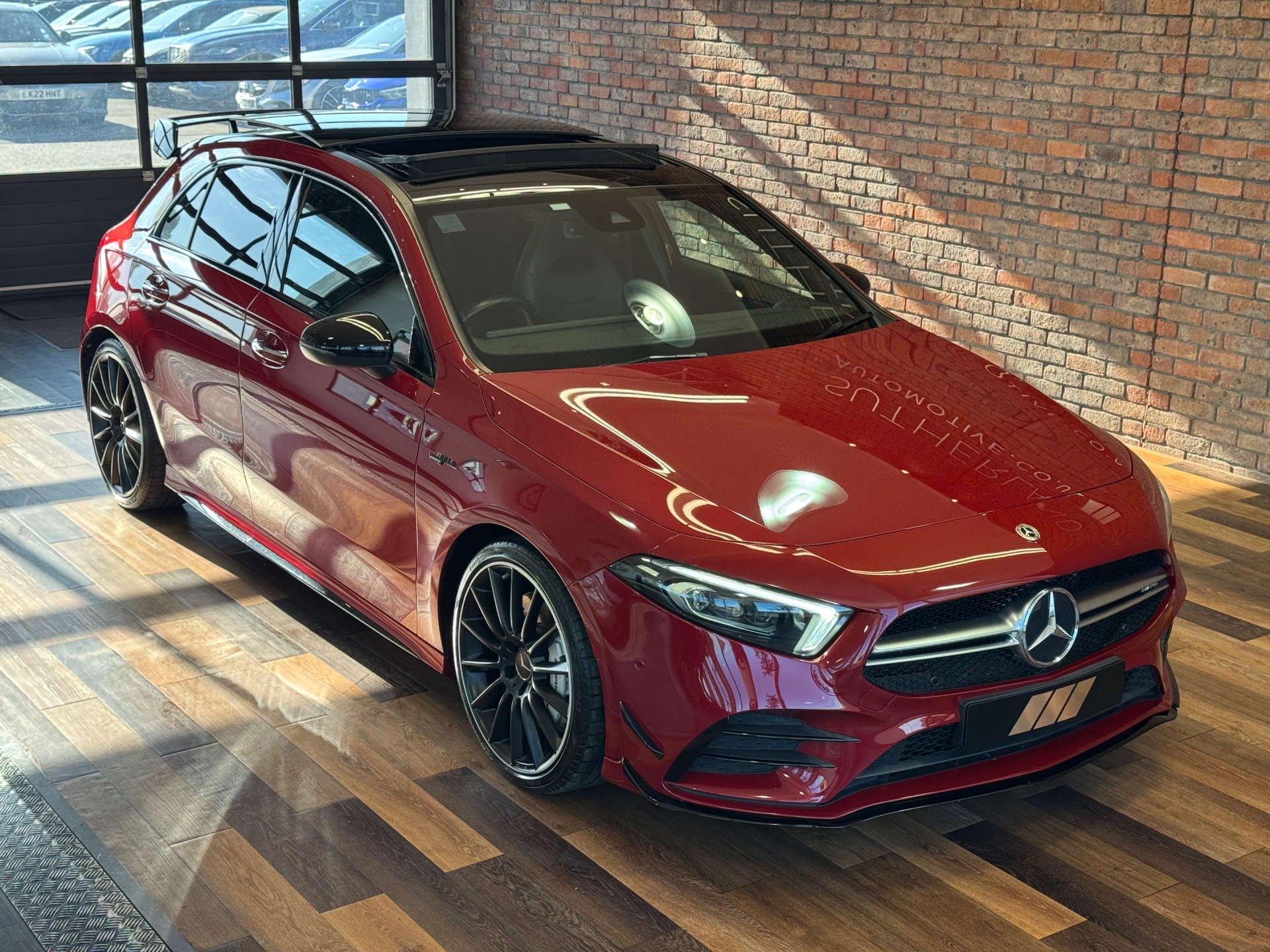 MERCEDES-BENZ A-CLASS 2.0 AMG A 35 Premium+ 4Matic Edition Auto 4WD 5dr #5