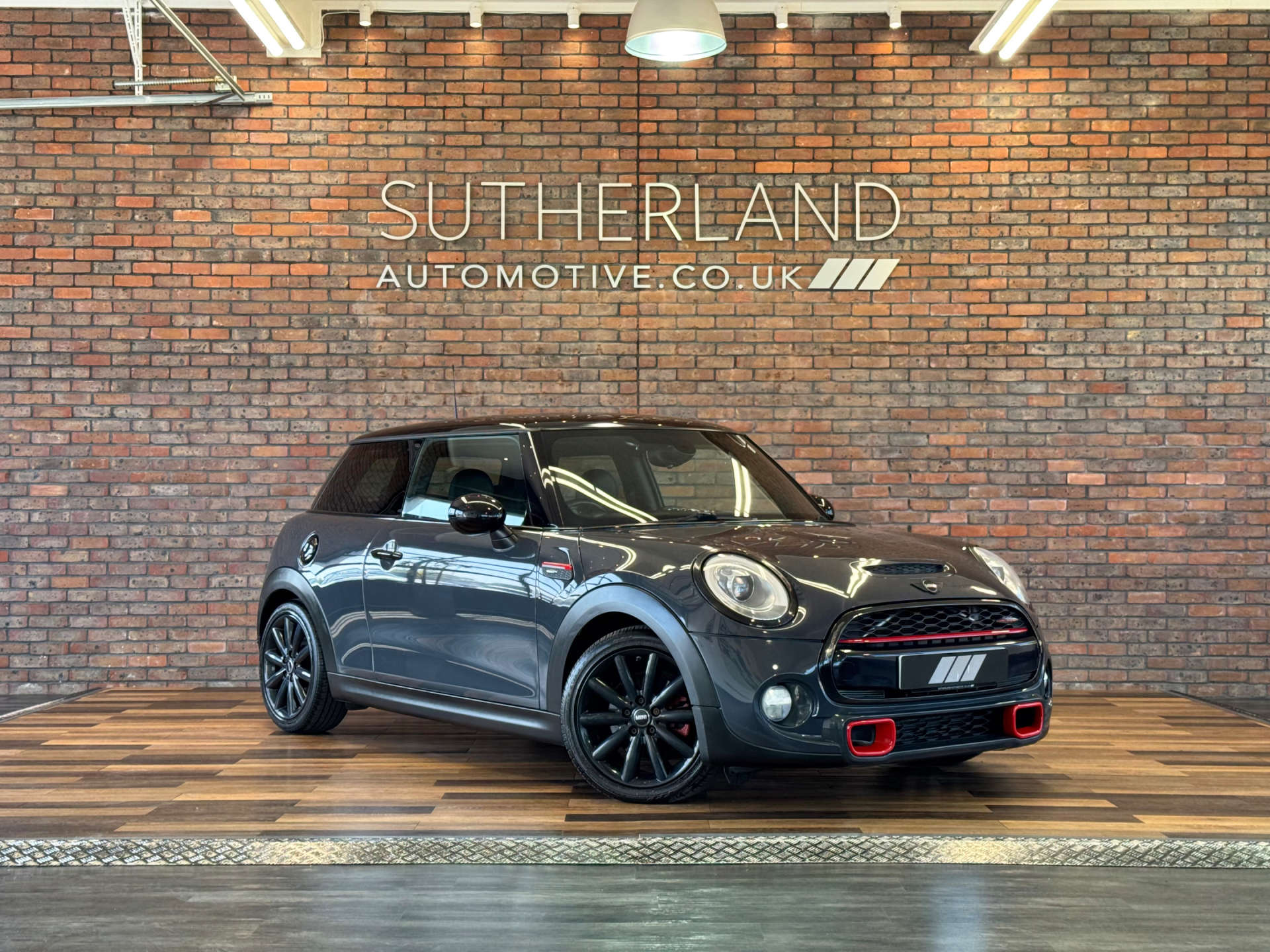 MINI HATCH 2.0 Cooper SD 3dr #0