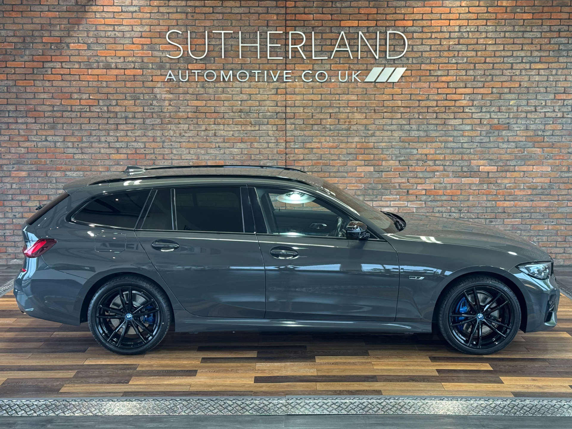 BMW 3 SERIES 2.0 330e M Sport Professional Edition Auto 5dr #3