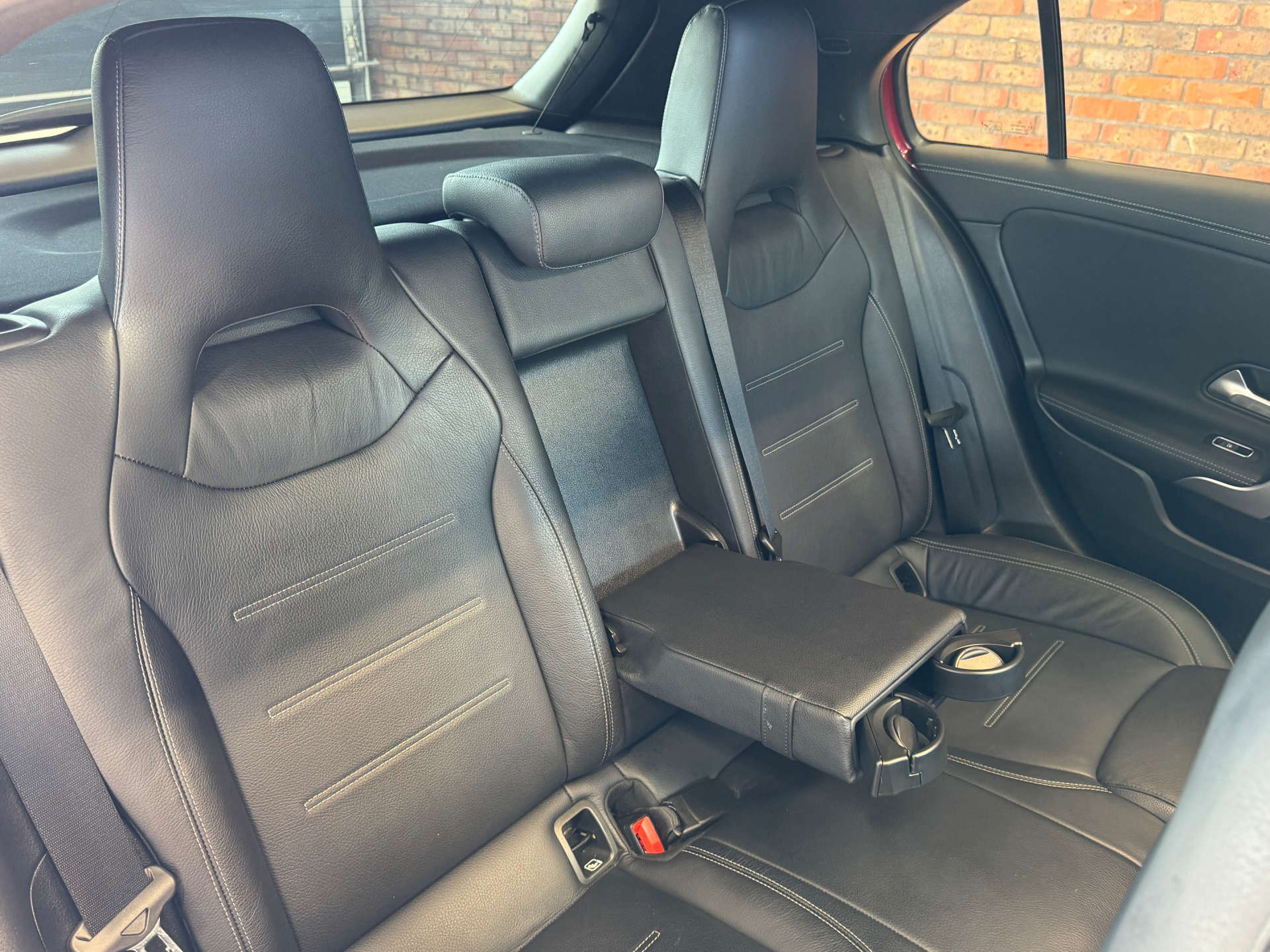 MERCEDES-BENZ A-CLASS 2.0 AMG A 35 Premium+ 4Matic Edition Auto 4WD 5dr #22