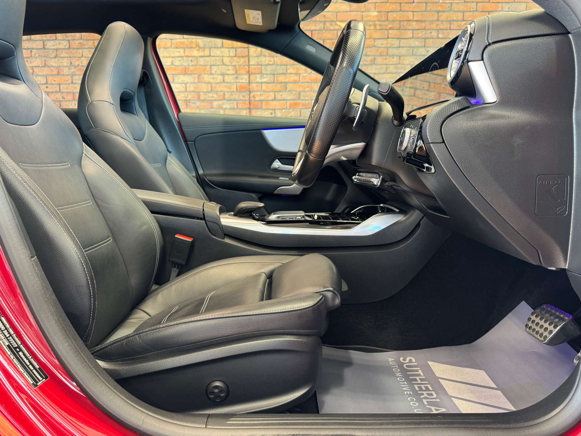 MERCEDES-BENZ A-CLASS 2.0 AMG A 35 Premium+ 4Matic Edition Auto 4WD 5dr #27