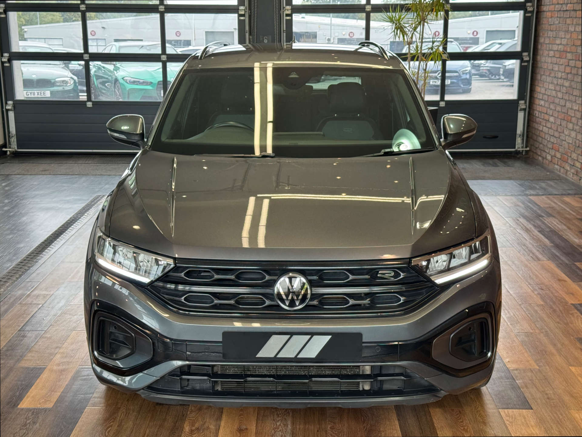 VOLKSWAGEN T-ROC 1.5 T-Roc R-Line TSI Semi-Auto 5dr #10