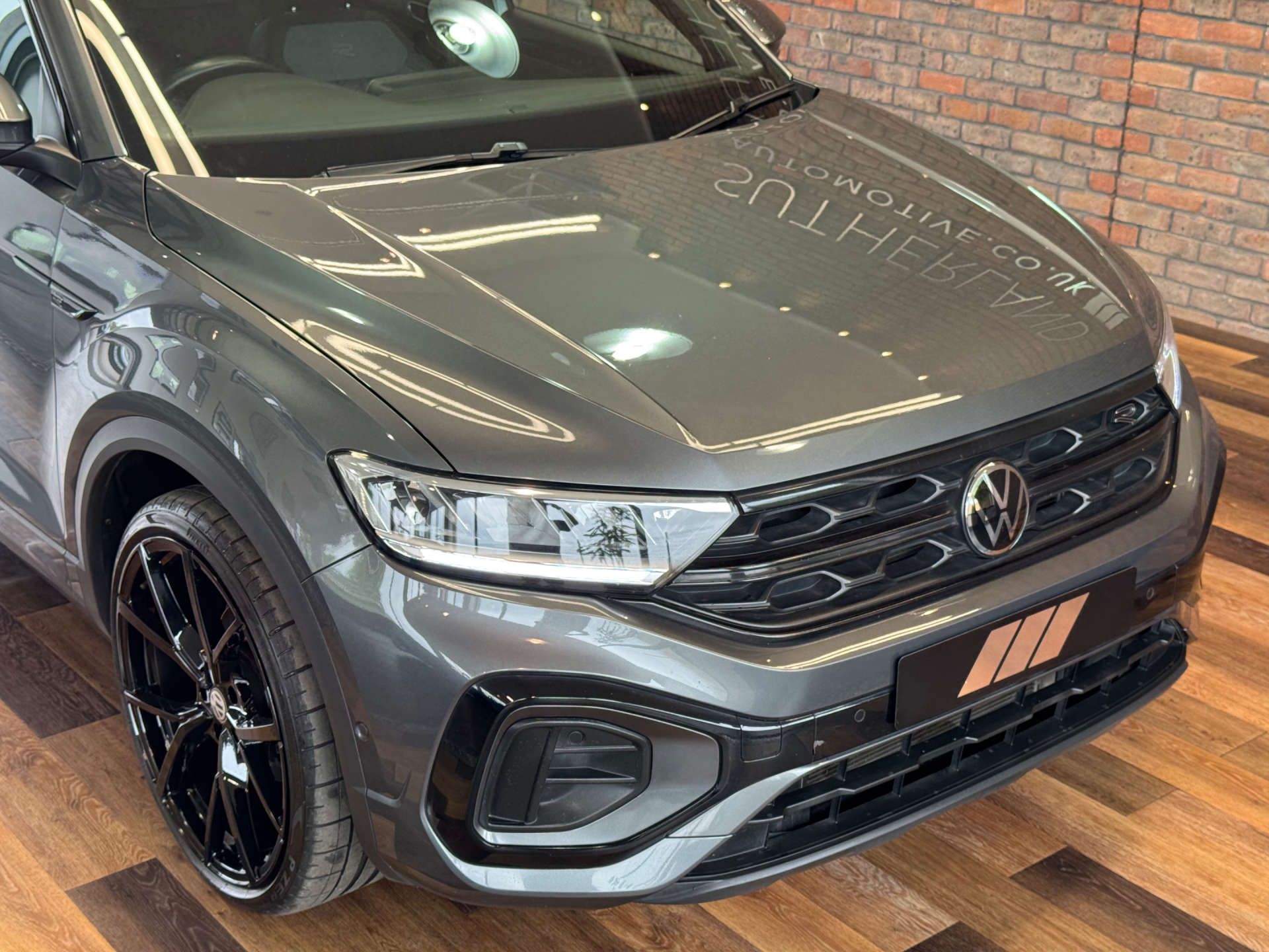 VOLKSWAGEN T-ROC 1.5 T-Roc R-Line TSI Semi-Auto 5dr #12