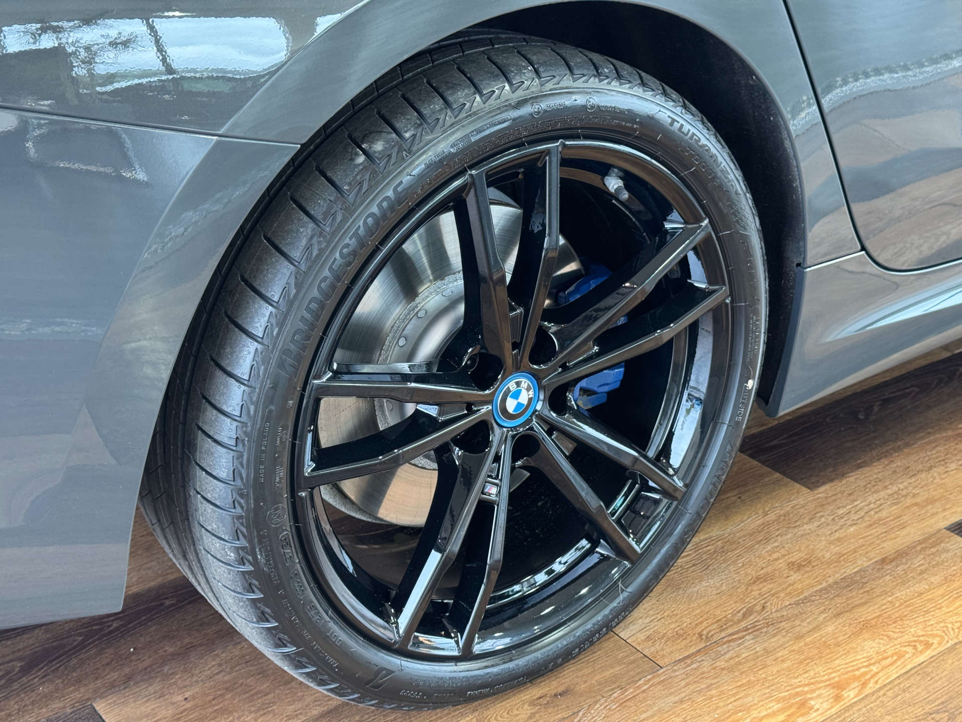 BMW 3 SERIES 2.0 330e M Sport Professional Edition Auto 5dr #20