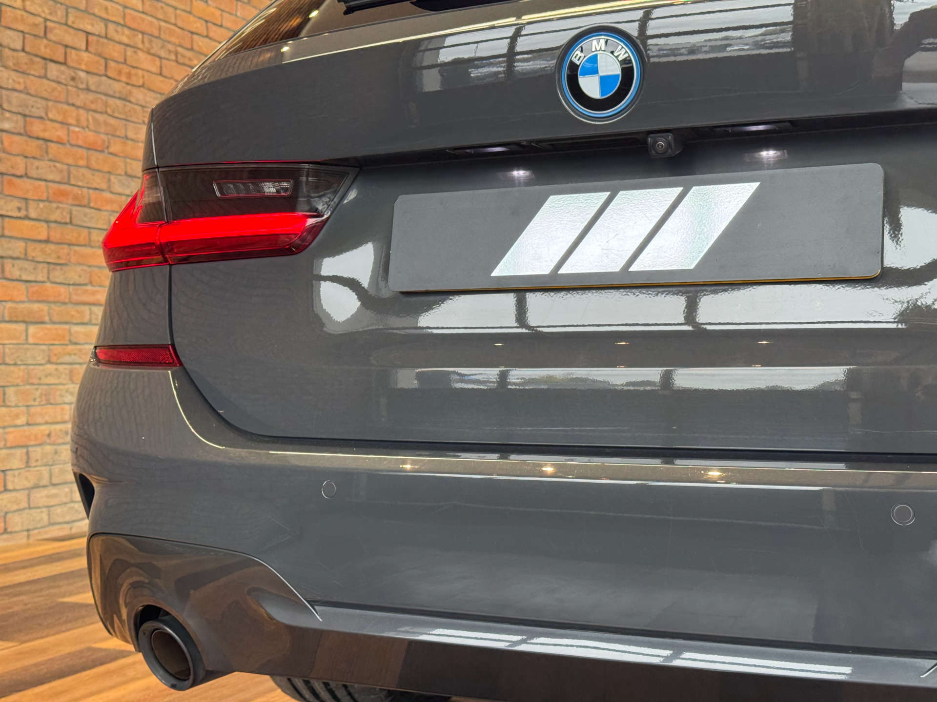 BMW 3 SERIES 2.0 330e M Sport Professional Edition Auto 5dr #23