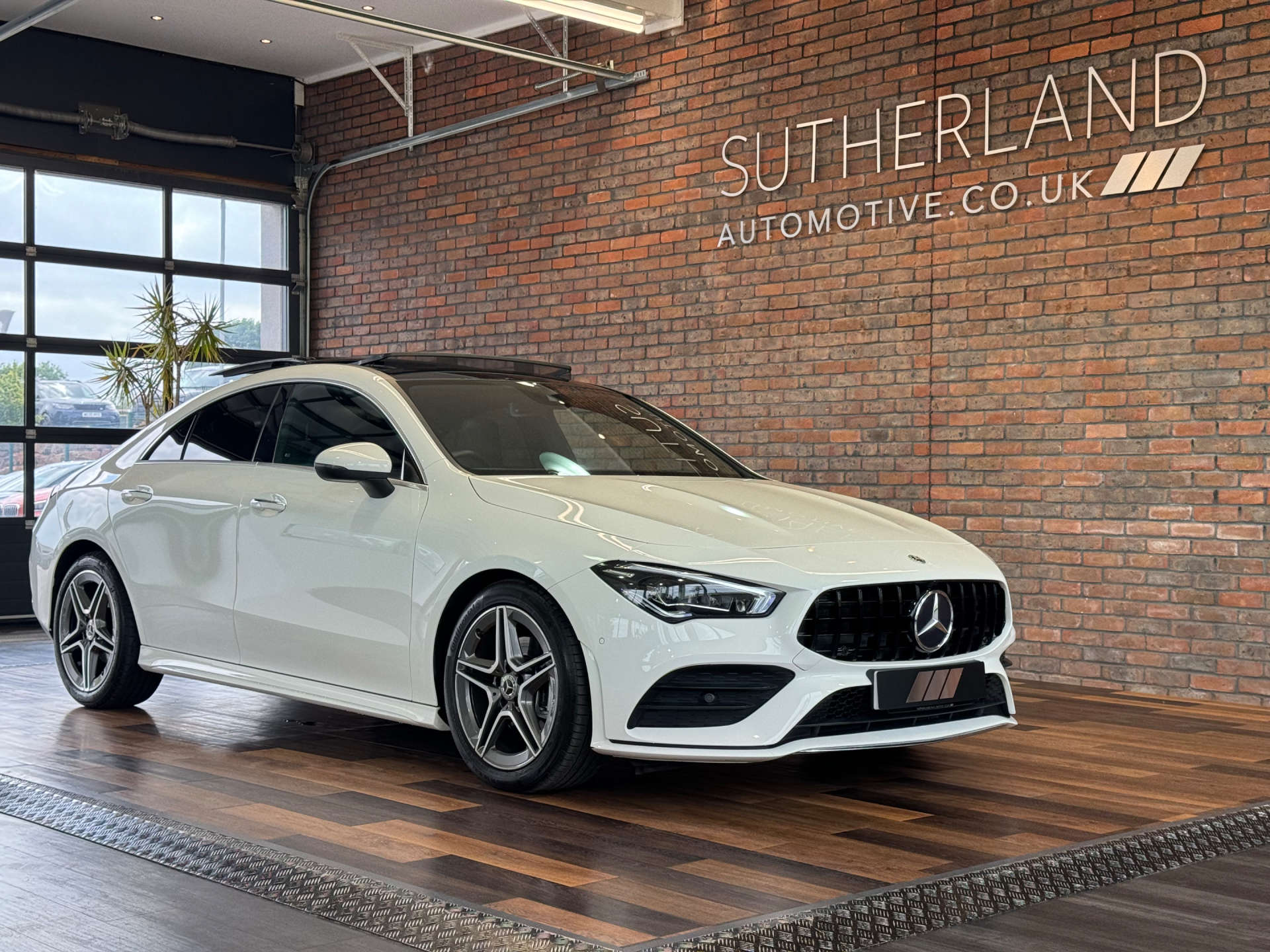 MERCEDES-BENZ CLA 1.3 CLA 180 AMG Line Premium+ Auto 4dr #4