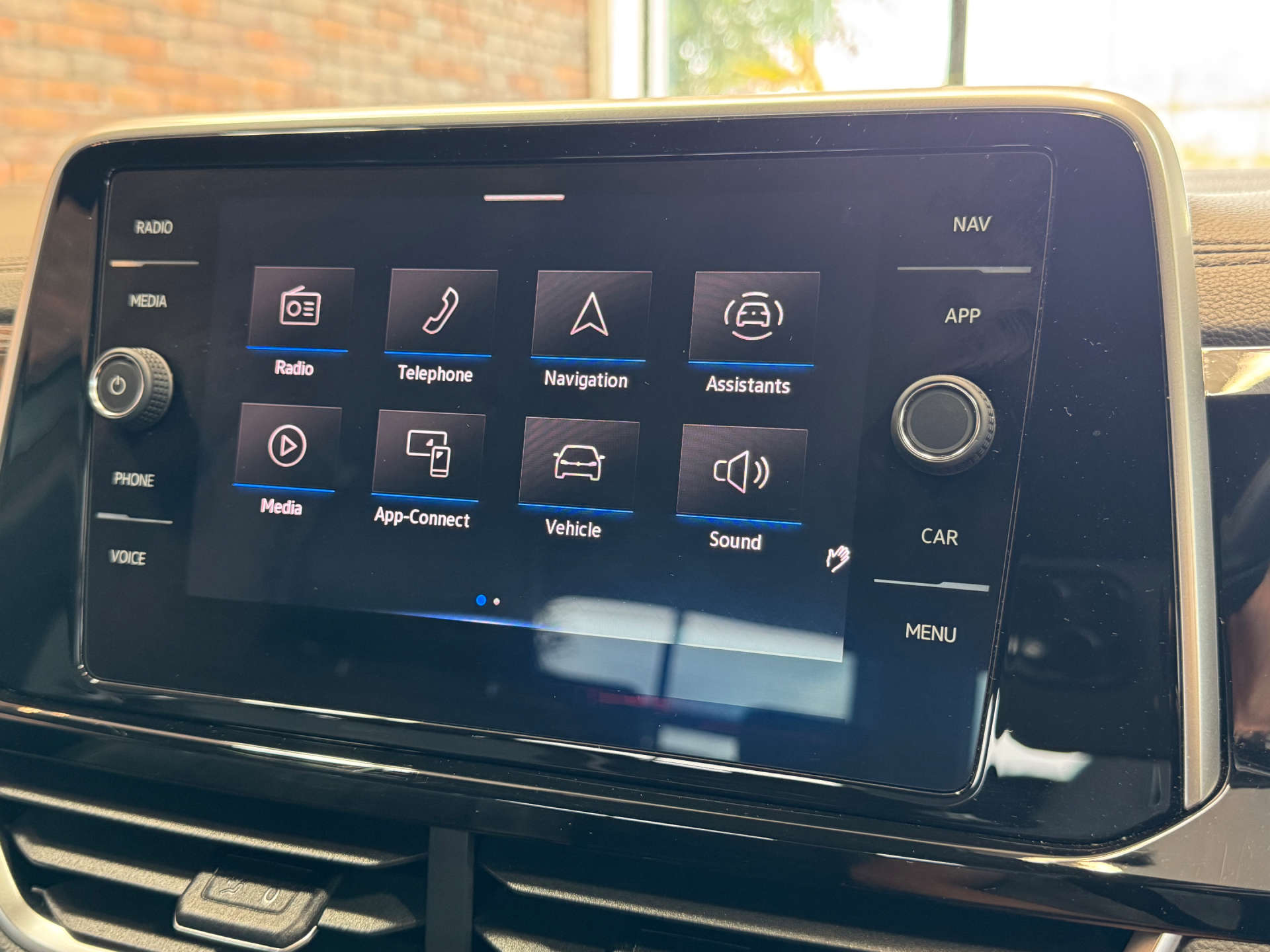 VOLKSWAGEN T-ROC 1.5 T-Roc R-Line TSI Semi-Auto 5dr #31