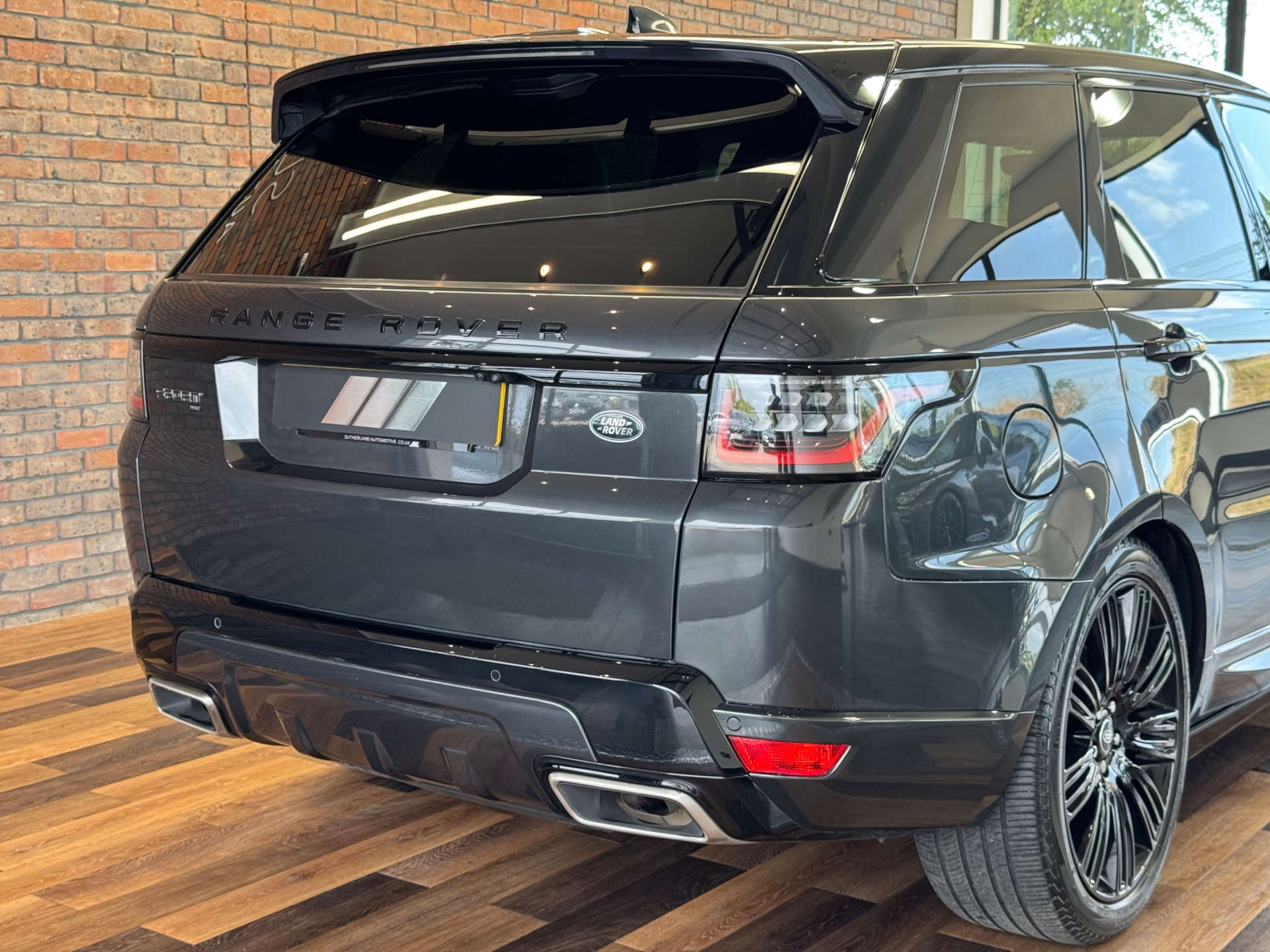 LAND ROVER RANGE ROVER SPORT 3.0 Range Rover Sport HSE Dynamic Black D MHEV Auto 4WD 5dr #16