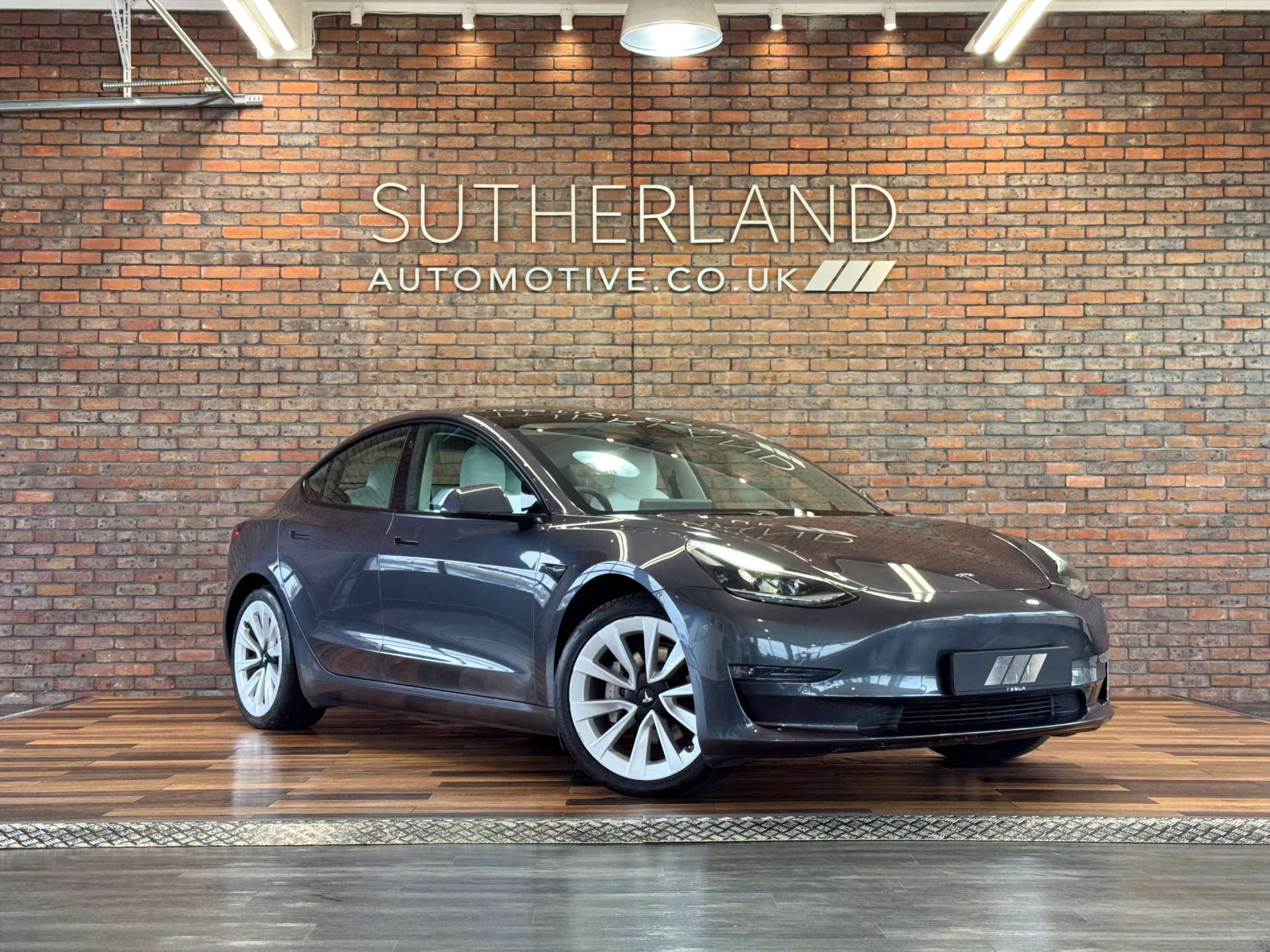 TESLA MODEL 3 Model 3 Long Range AWD 4WD 4dr #0