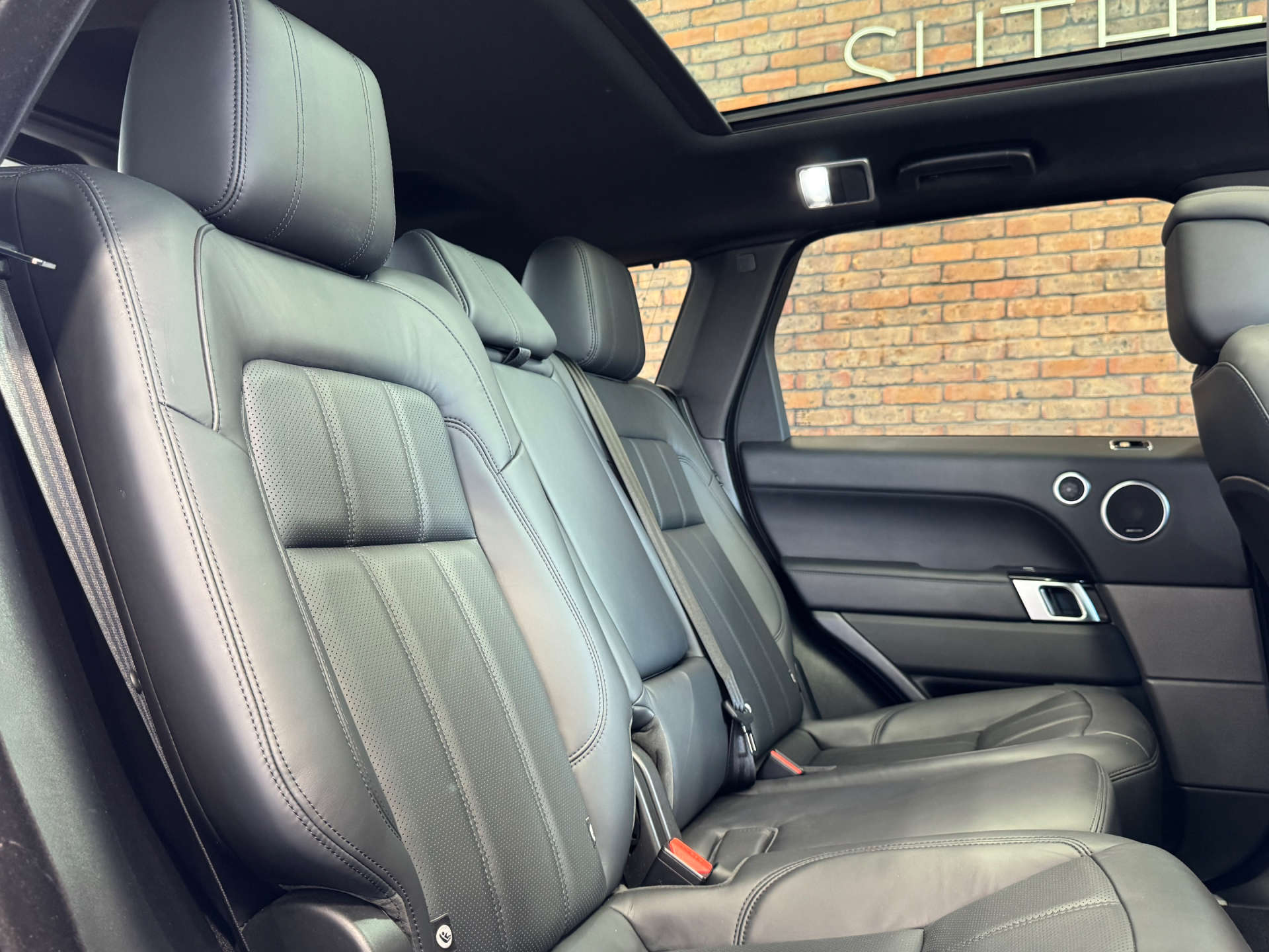 LAND ROVER RANGE ROVER SPORT 3.0 Range Rover Sport HSE Dynamic Black D MHEV Auto 4WD 5dr #22