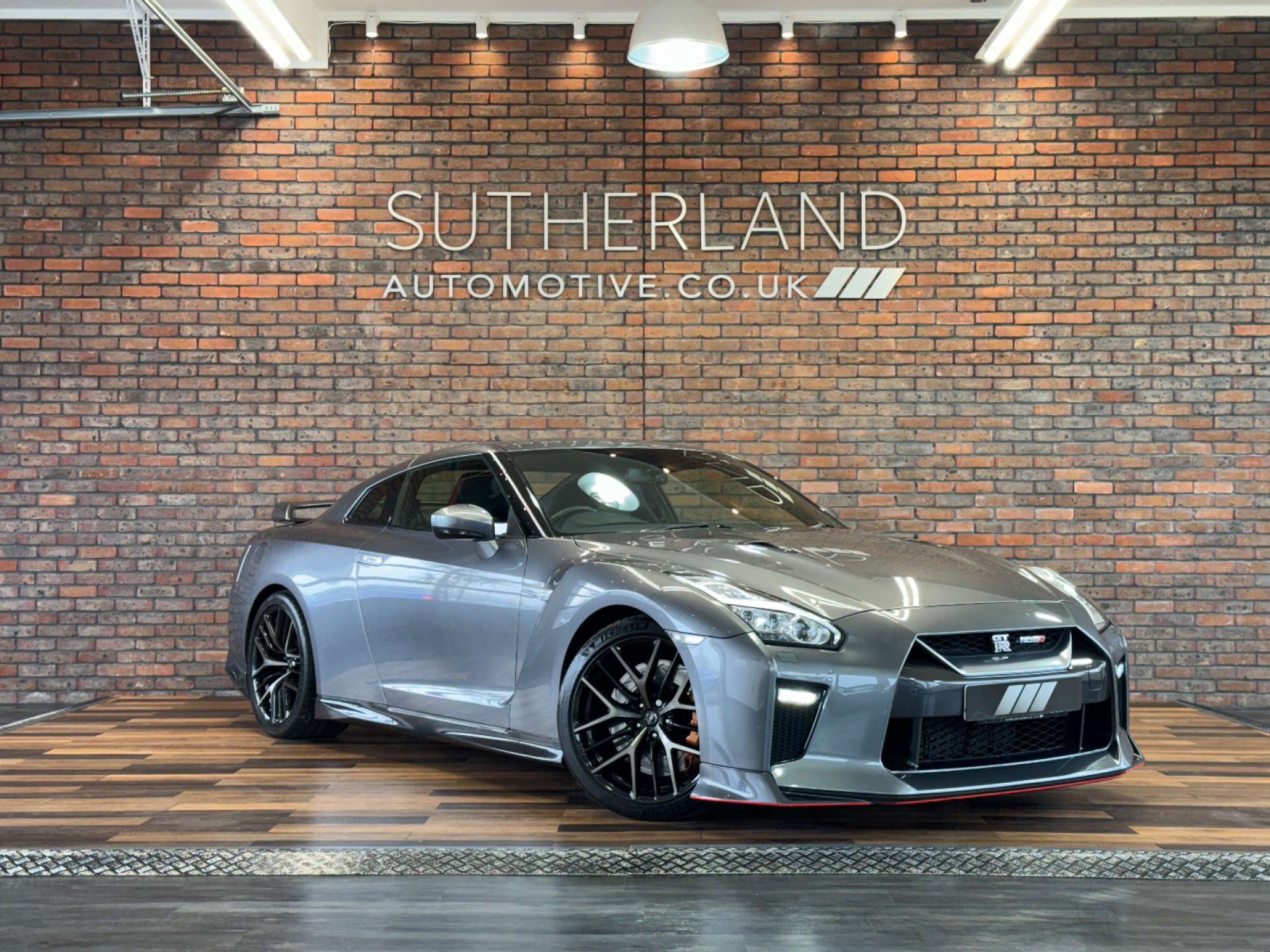 NISSAN GT-R 3.8 GT-R Recaro Semi-Auto 4WD 2dr #0