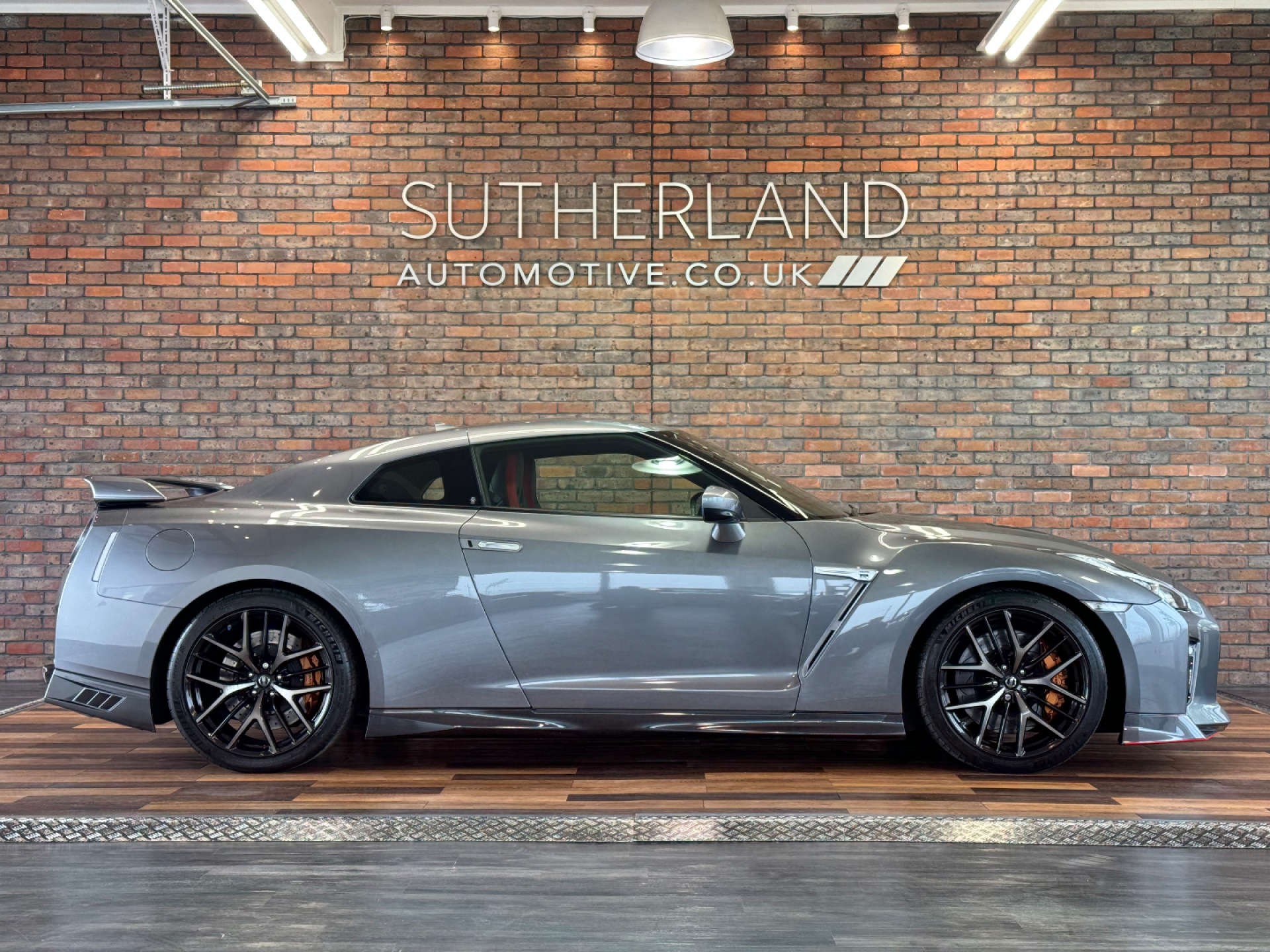 NISSAN GT-R 3.8 GT-R Recaro Semi-Auto 4WD 2dr #2